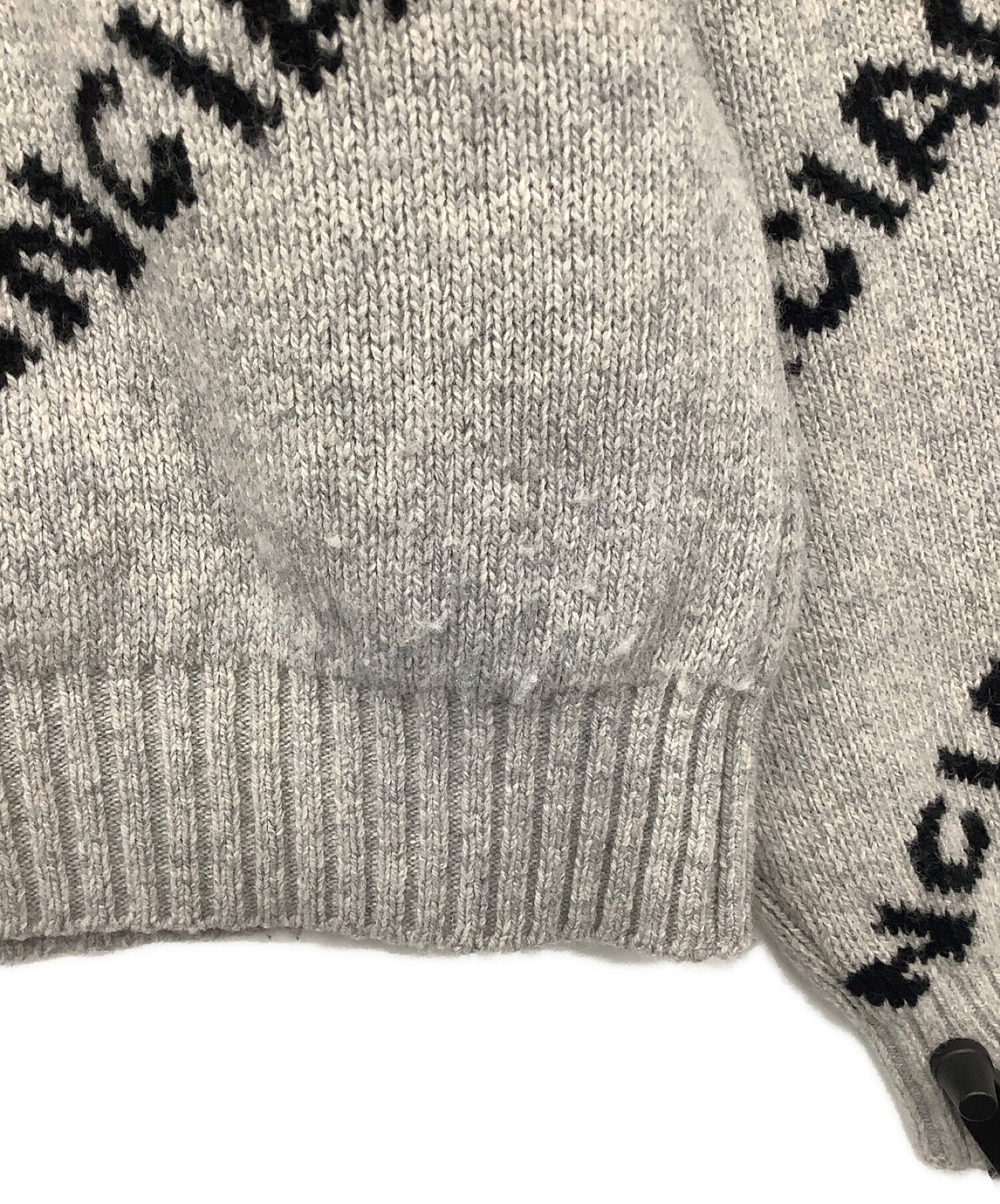 BALENCIAGA(バレンシアガ) ジャガードロゴ総柄オーバーサイズニット 
