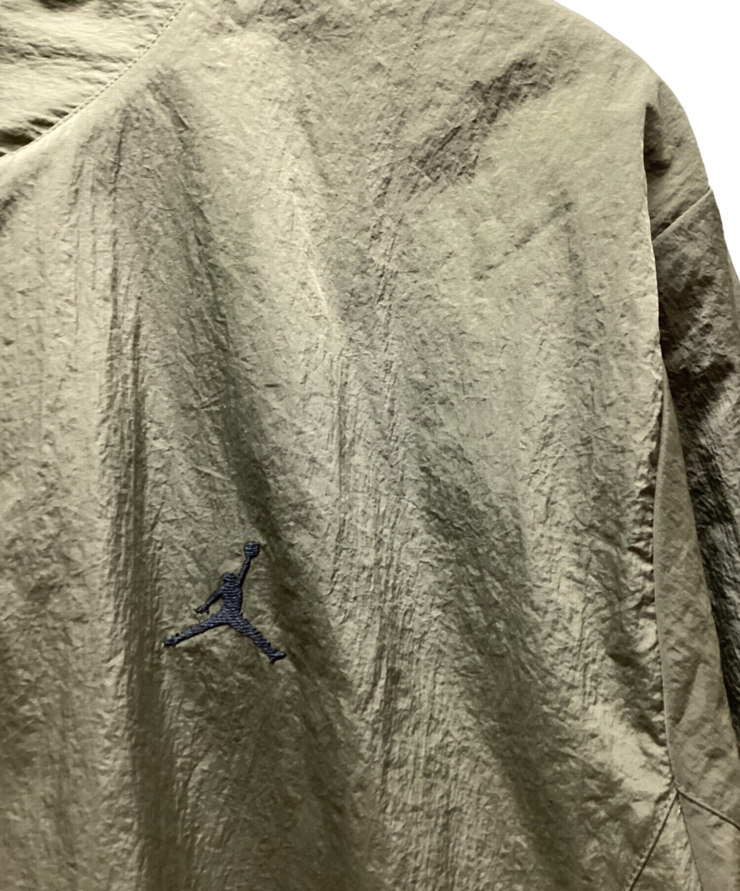 JORDAN ジョーダン ウィンドブレーカージャケット 総柄 ライトグレー(メンズ XXL)中古 古着 V5043 中古・古着通販】JORDAN (ジョーダン) ウインドブレーカー カーキ