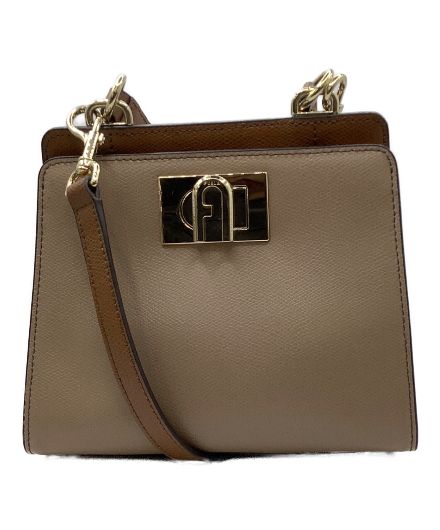 FURLA ブラウン ショルダーバッグ カメラバッグ 中古・古着通販】FURLA (フルラ) ショルダーバッグ ベージュ×ブラウン