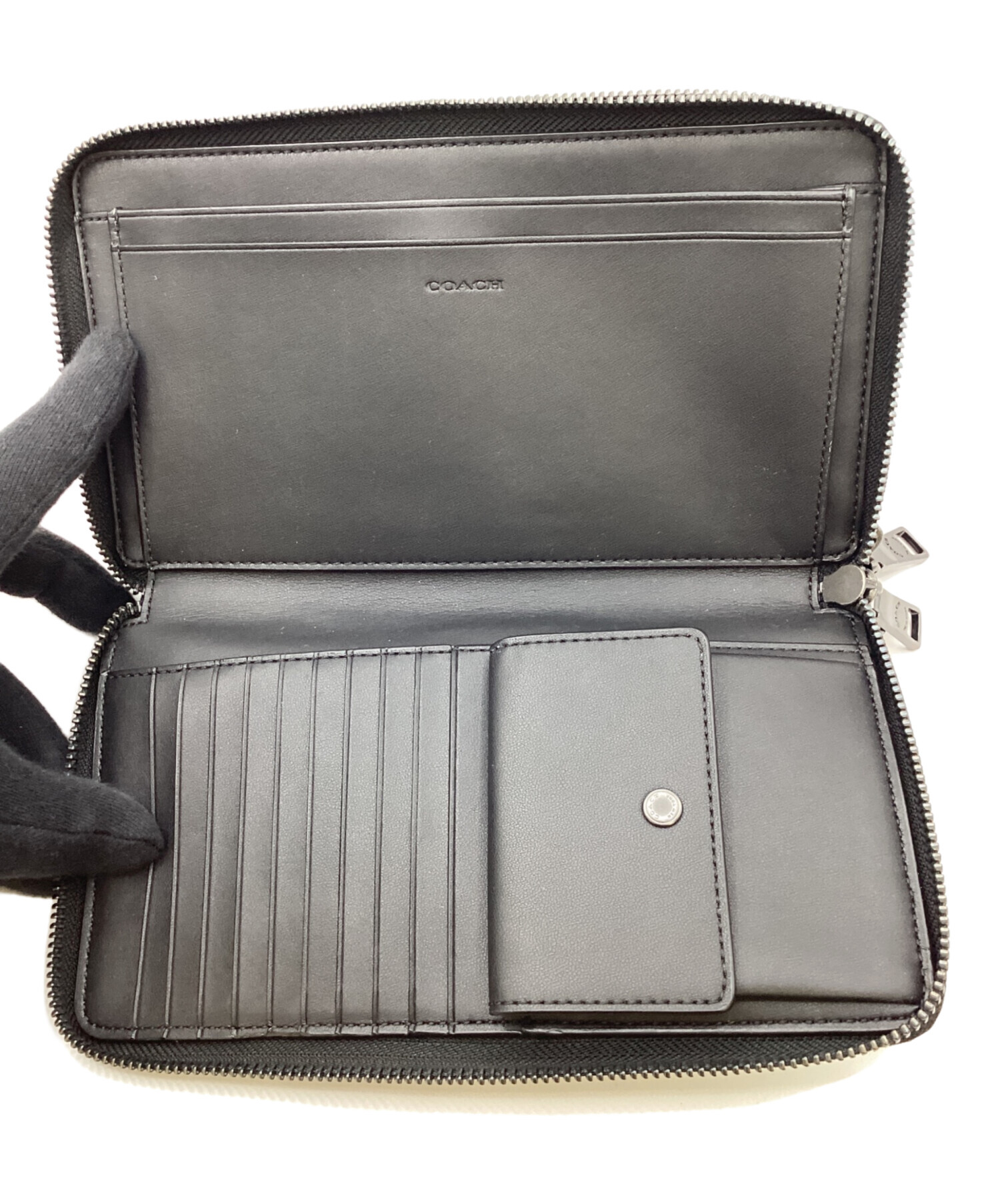 COACH 黒のダブルジップオーガナイザー 中古・古着通販】COACH (コーチ) ダブルジップオーガナイザー ブラック