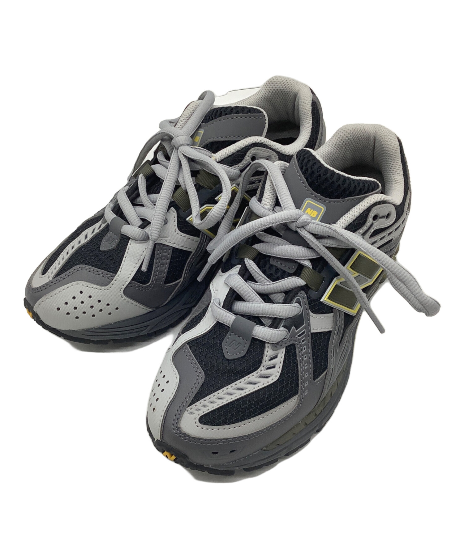 New Balance ニューバランス スニーカー 29cm グレー 【古着】【中古】【送料無料】 中古・古着通販】NEW BALANCE (ニューバランス) スニーカー グレー