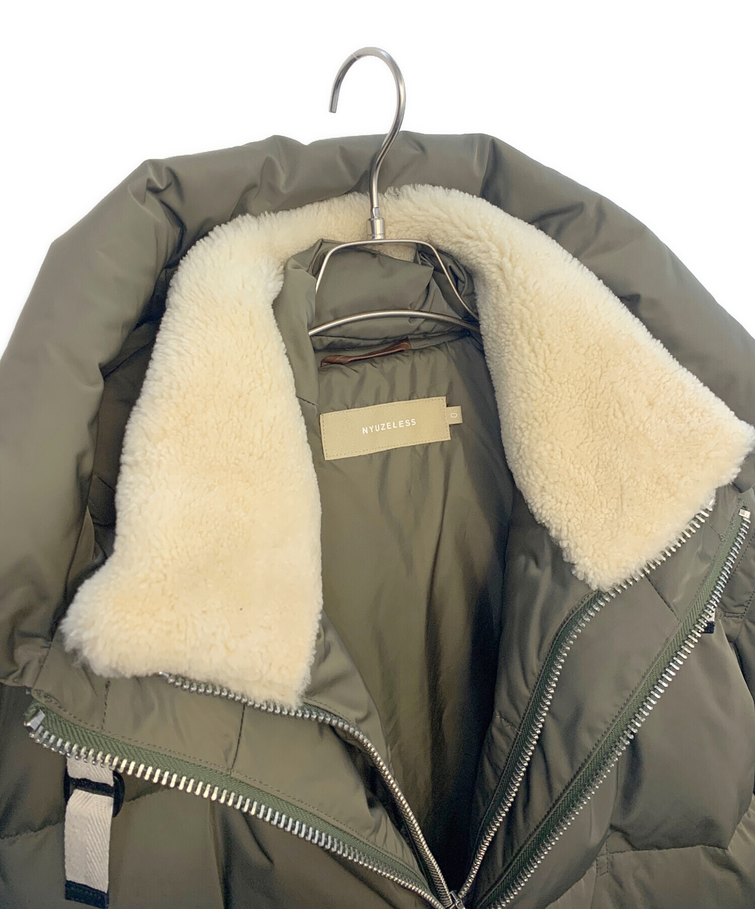 ハイエンド!! 定価97，900円 ニューズレス NYUZELESS 羊革 ムートンボア ピーチスキン フーディー ビッグ ダウンコート 2 赤 レイヤード NYUZELESS ニューズレス 正規取り扱い店、通販可能 ON LINE SHOP