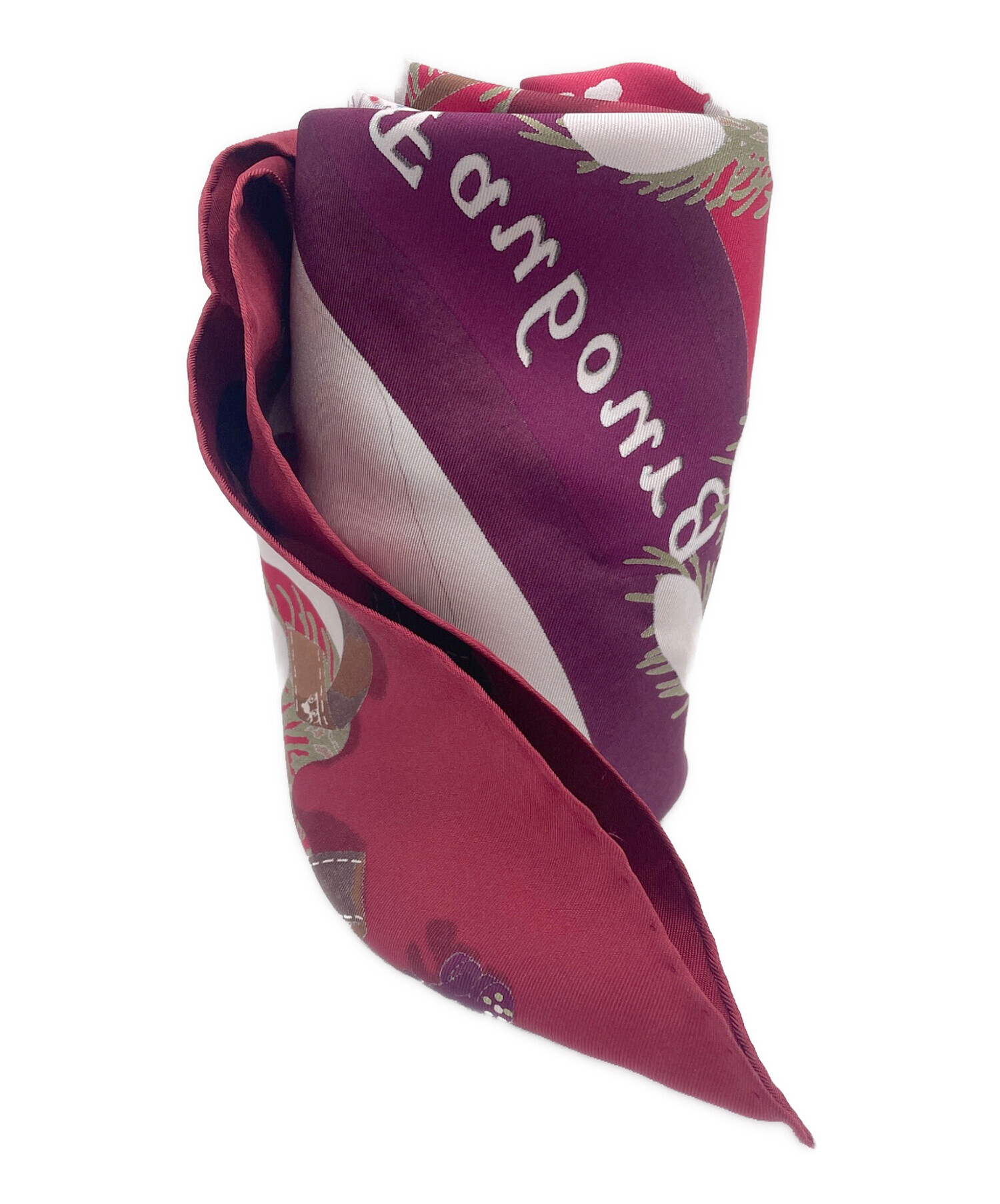 HERMÈS シルクスカーフ レッド