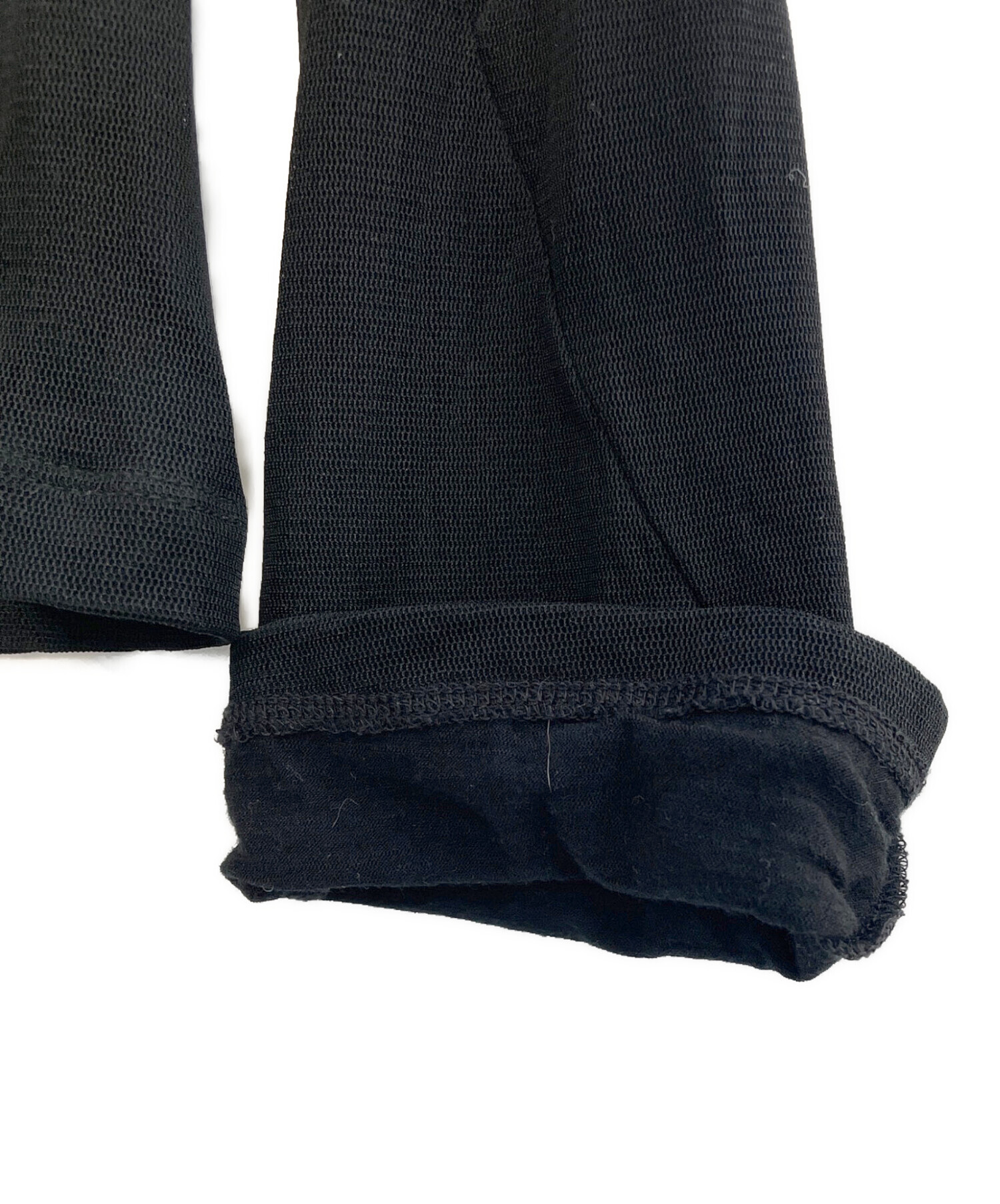 ＊タグ付き新品＊me by issey miyake 長袖カットソー 黒 中古・古着通販】ISSEY MIYAKE (イッセイミヤケ) 長袖カットソー