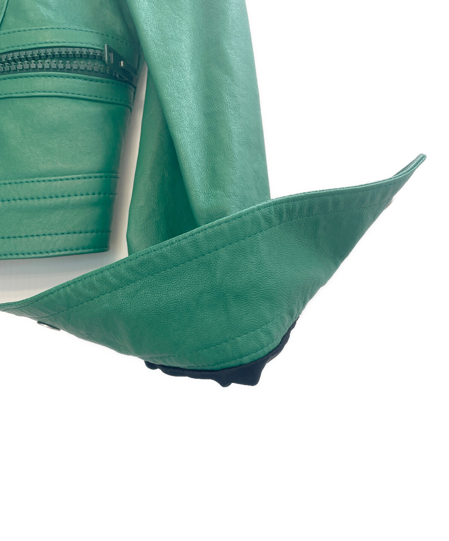 【未使用•タグ付き✨】COACH レザージャケット 羊革 希少カラー グリーン 中古・古着通販】COACH (コーチ) ジャケット グリーン サイズ:サイズ