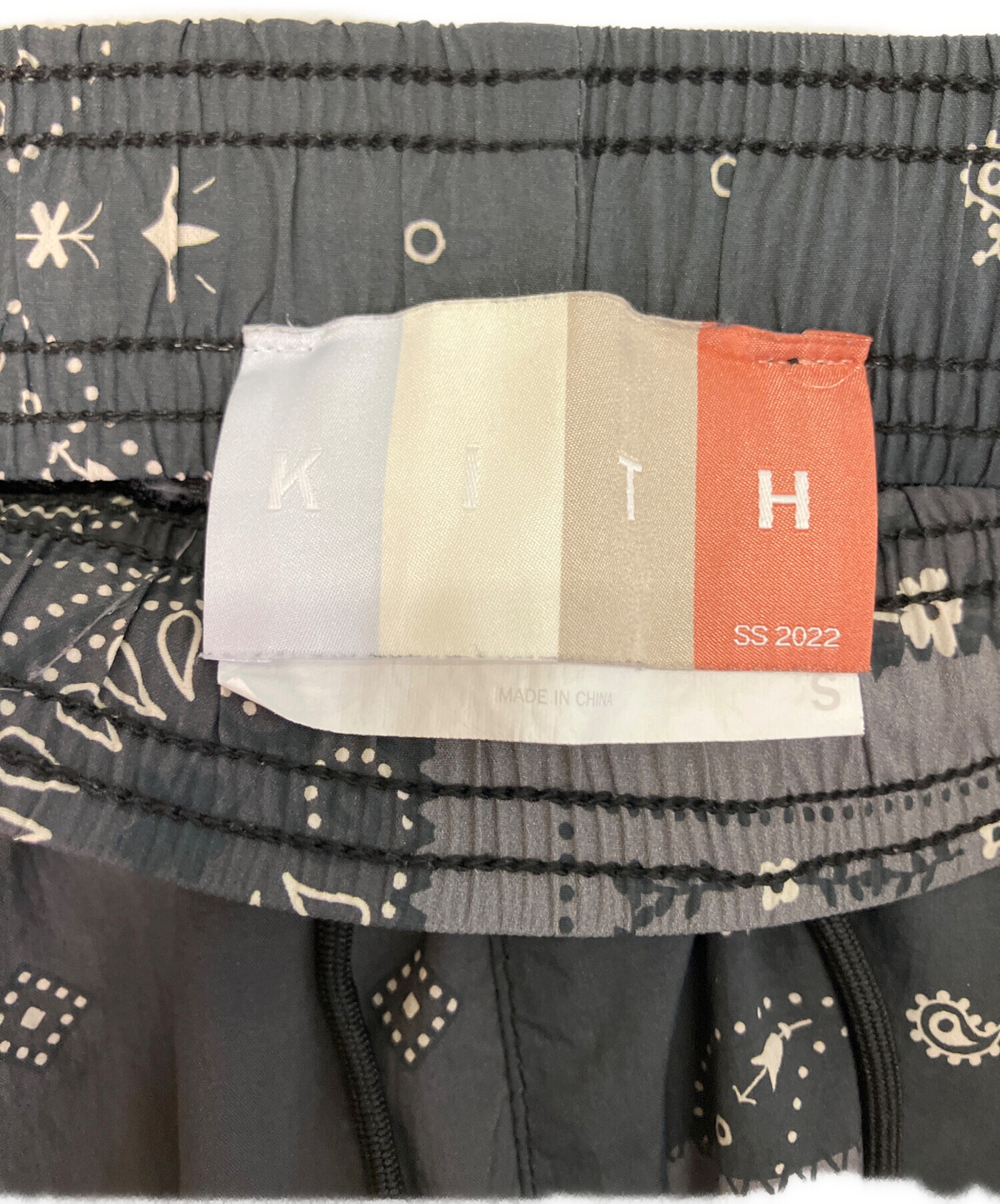 中古・古着通販】KITH (キス) ハーフパンツ グレー サイズ:Sサイズ