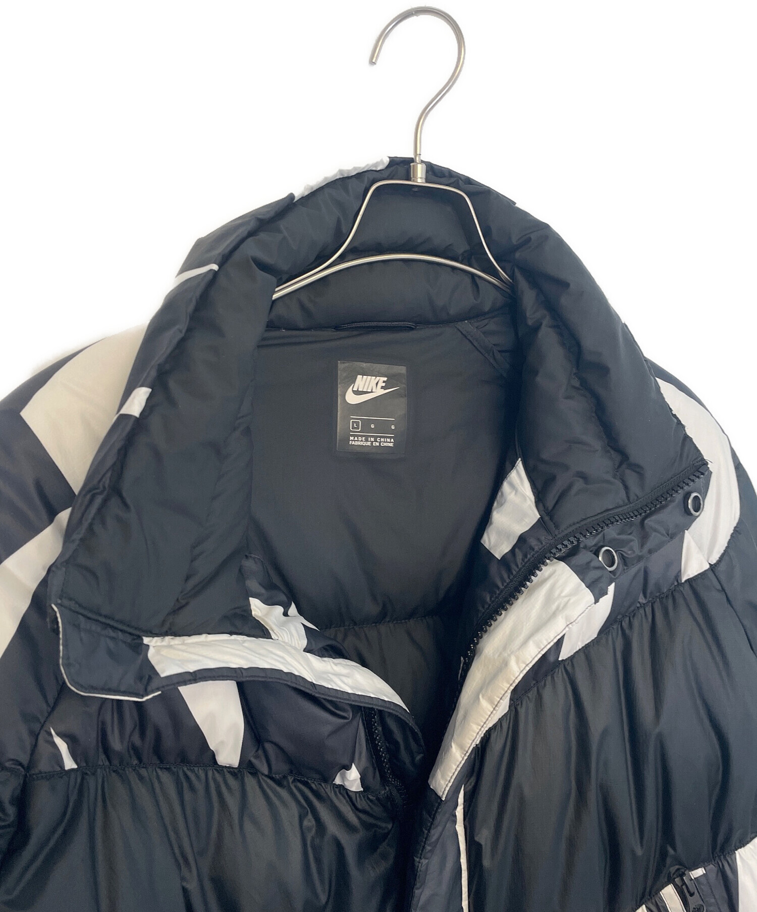 中古・古着通販】NIKE (ナイキ) ダウンジャケット ブラック×ホワイト