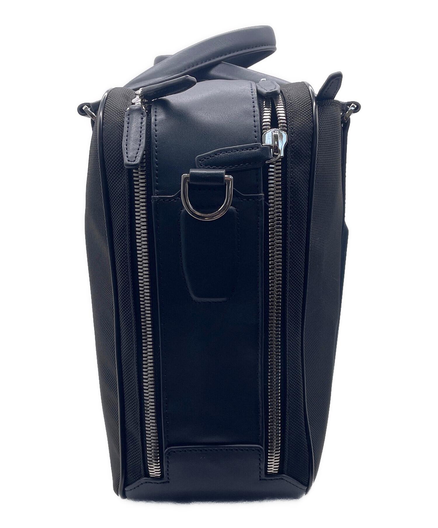 値下げ　早い者勝ち 新品未使用 TUMI ビジネスバッグ 中古・古着通販】TUMI (トゥミ) ビジネスバッグ ブラック×ネイビー