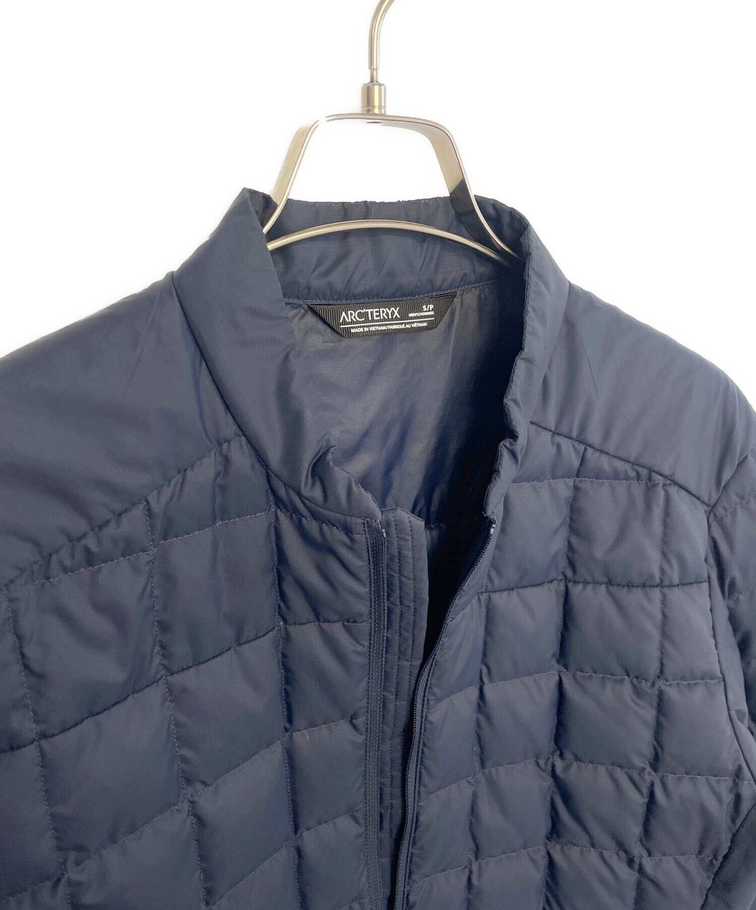 中古・古着通販】ARC'TERYX (アークテリクス) ダウンジャケット