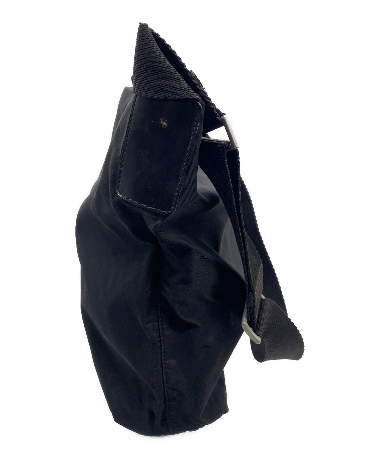 PRADA プラダ ショルダーバッグ  黒 【古着】【中古】【送料無料】 中古・古着通販】PRADA (プラダ) ショルダーバッグ ブラック｜ブランド