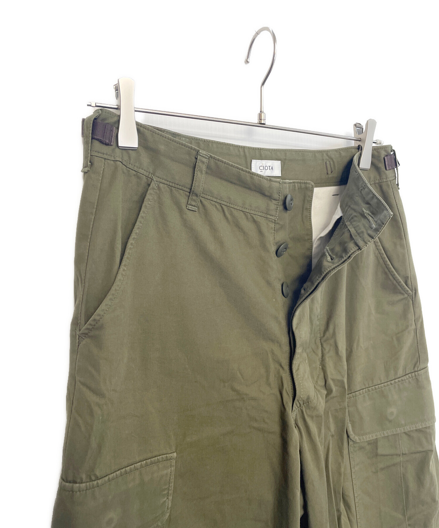 中古・古着通販】CIOTA (シオタ) カーゴパンツ カーキ サイズ:4