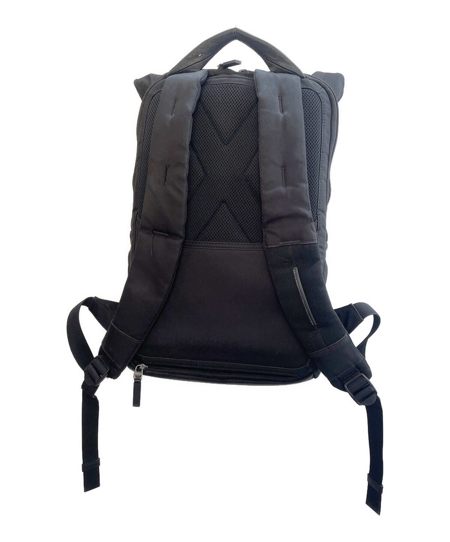 TUMI バックパック リュック ビジネスバック 中古 中古・古着通販】TUMI (トゥミ) ビジネスリュック ブラック｜ブランド
