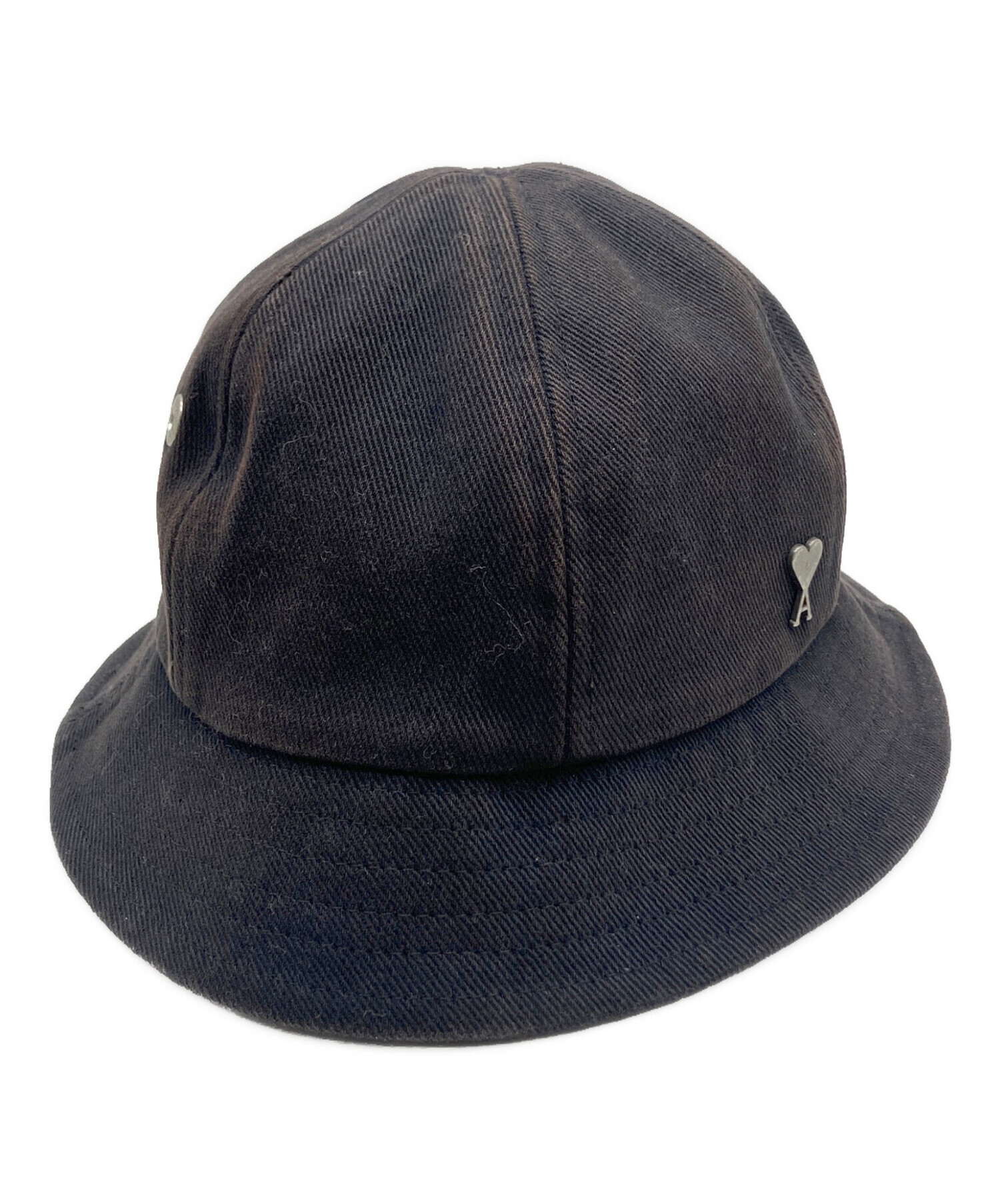 美品　AMI PARIS 黒バケットハット　シルバー 美品 AMI PARIS 黒バケットハット シルバー 美品 AMI PARIS 黒バケット