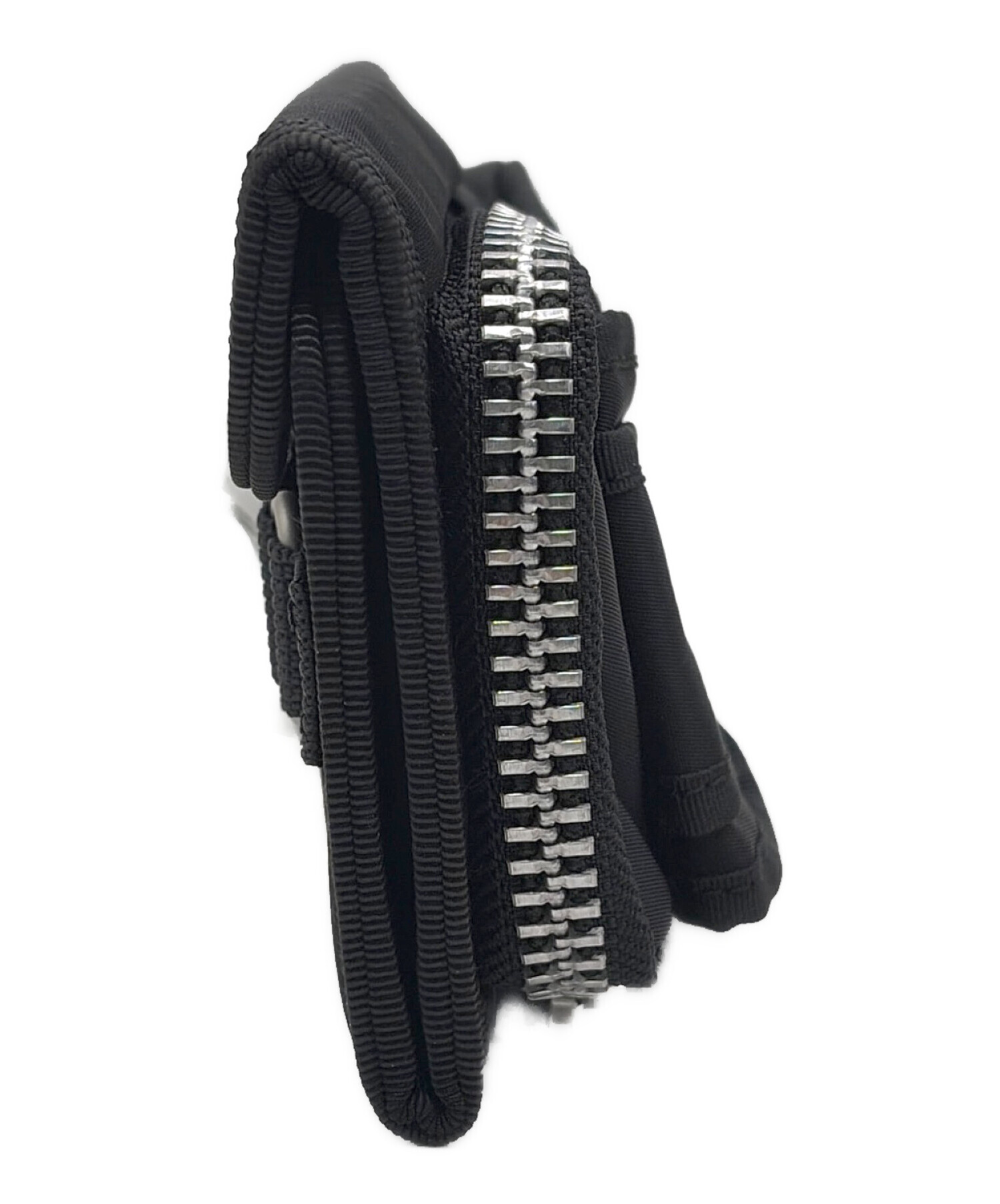 中古・古着通販】sacai (サカイ) ポーチ ブラック 未使用品｜ブランド