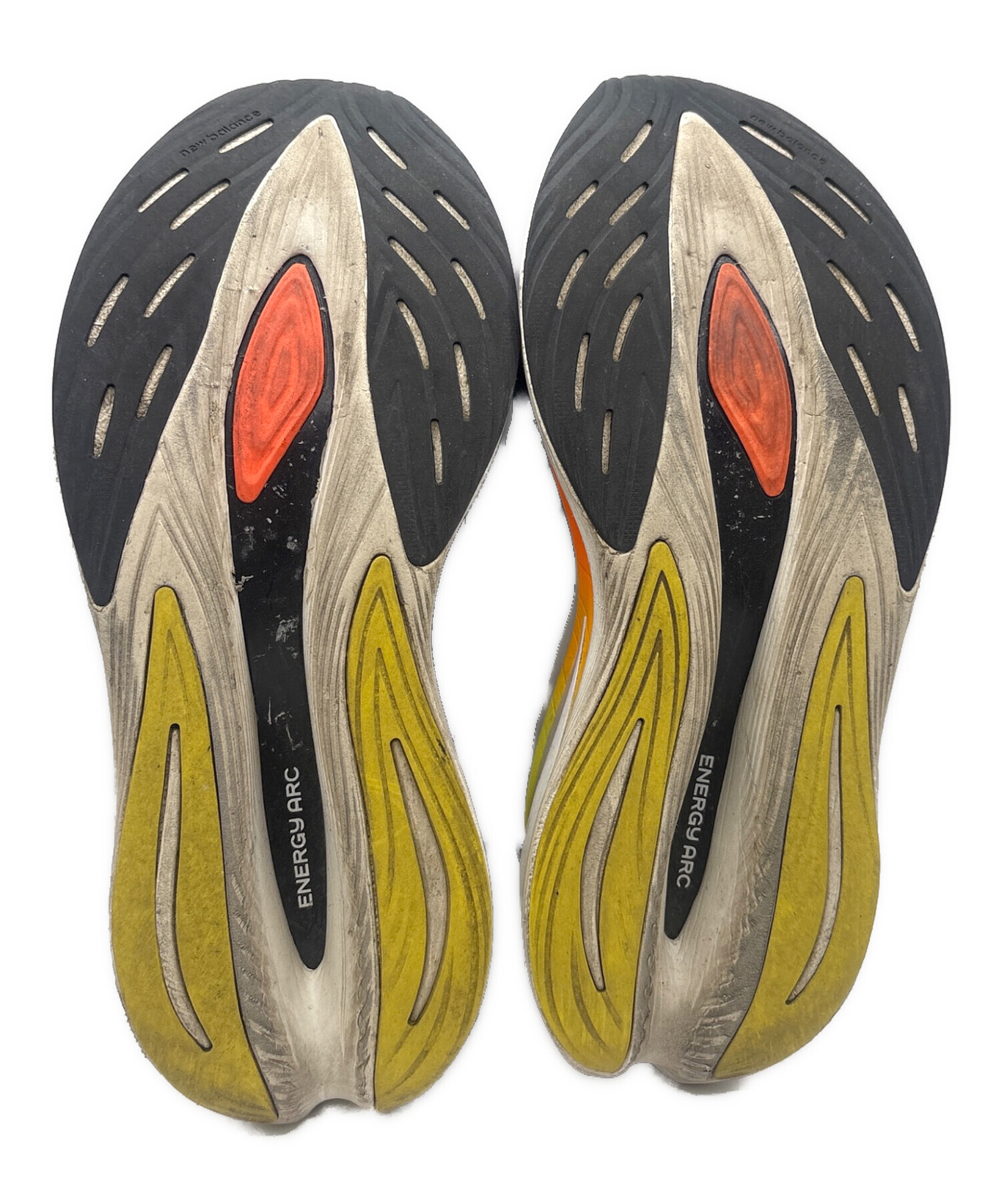 中古・古着通販】NEW BALANCE (ニューバランス) FuelCell ブラック