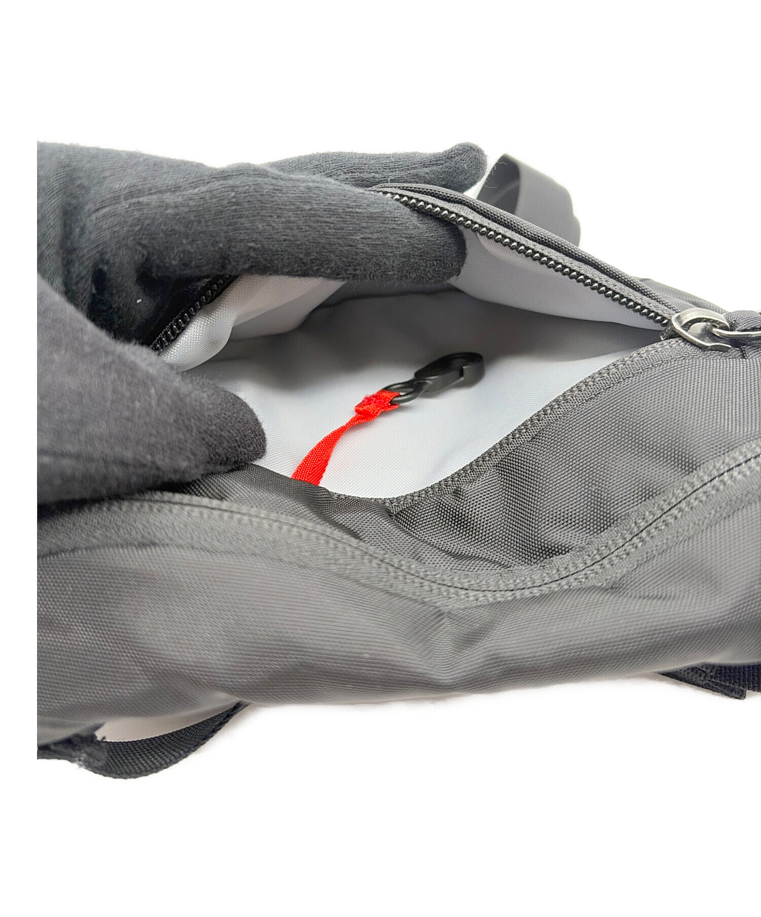ビンテージ　ARC'TERYX アーバンファニー　カナダ製　グレー 中古・古着通販】ARC'TERYX (アークテリクス) ミニショルダーバッグ
