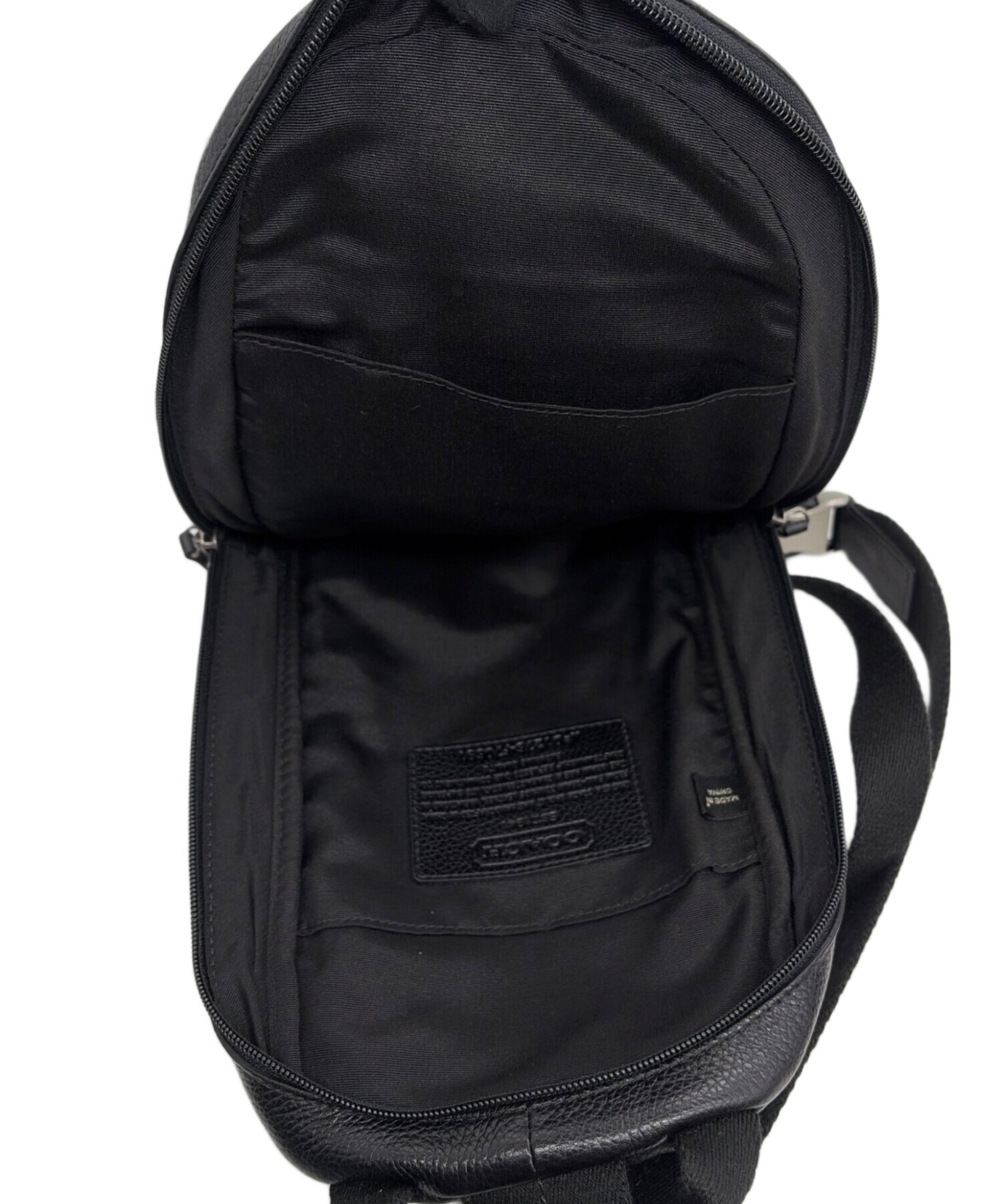 中古・古着通販】COACH (コーチ) ボディーバッグ ブラック｜ブランド