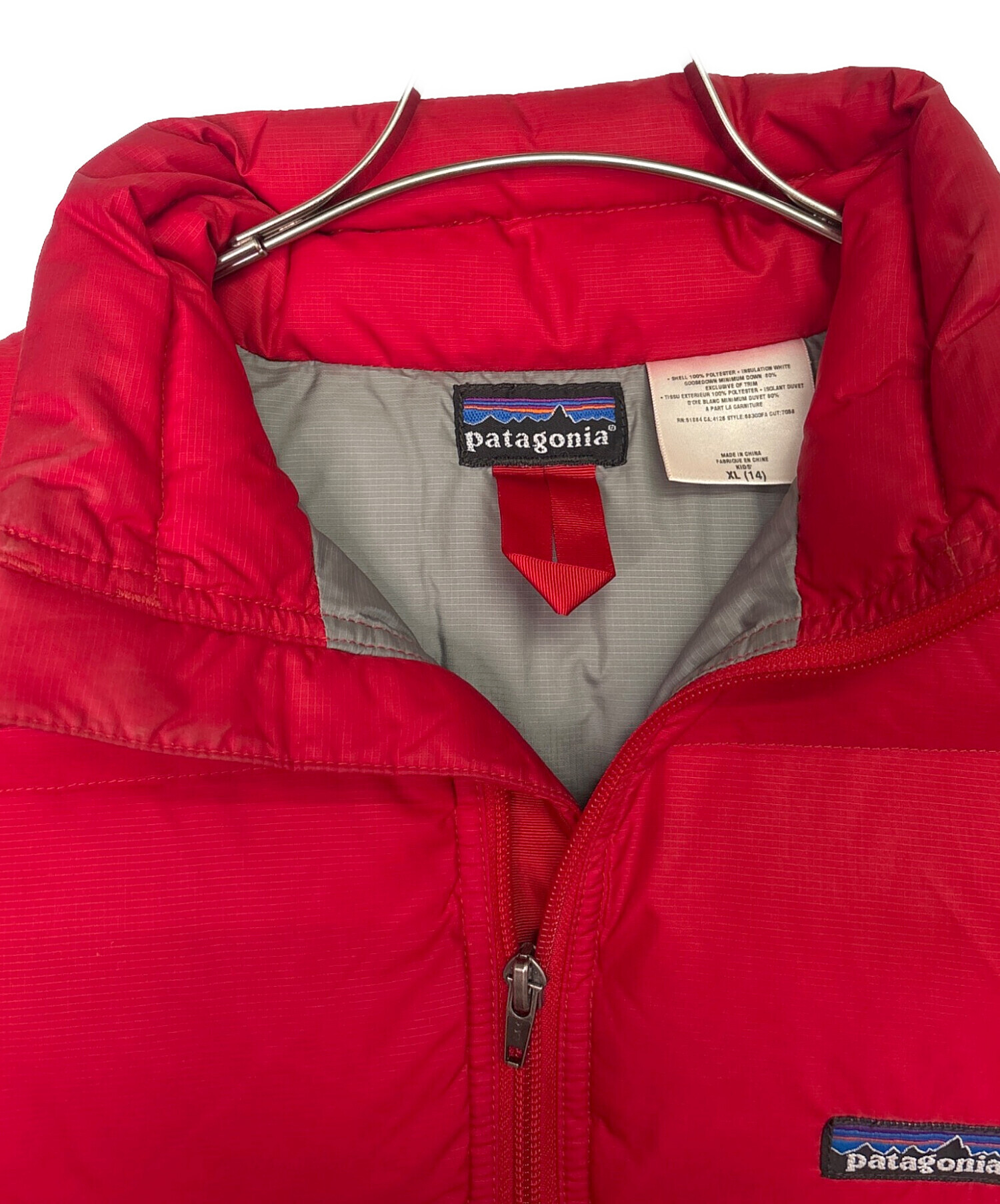 中古・古着通販】Patagonia (パタゴニア) ダウンジャケット レッド
