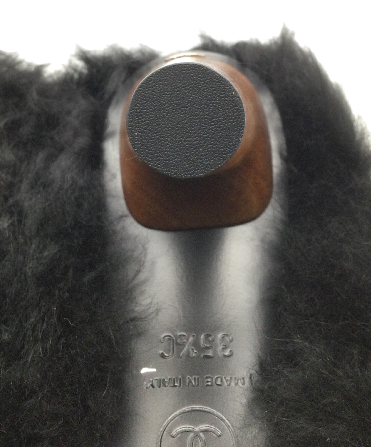 中古・古着通販】CHANEL (シャネル) ファーショートブーツ ブラック