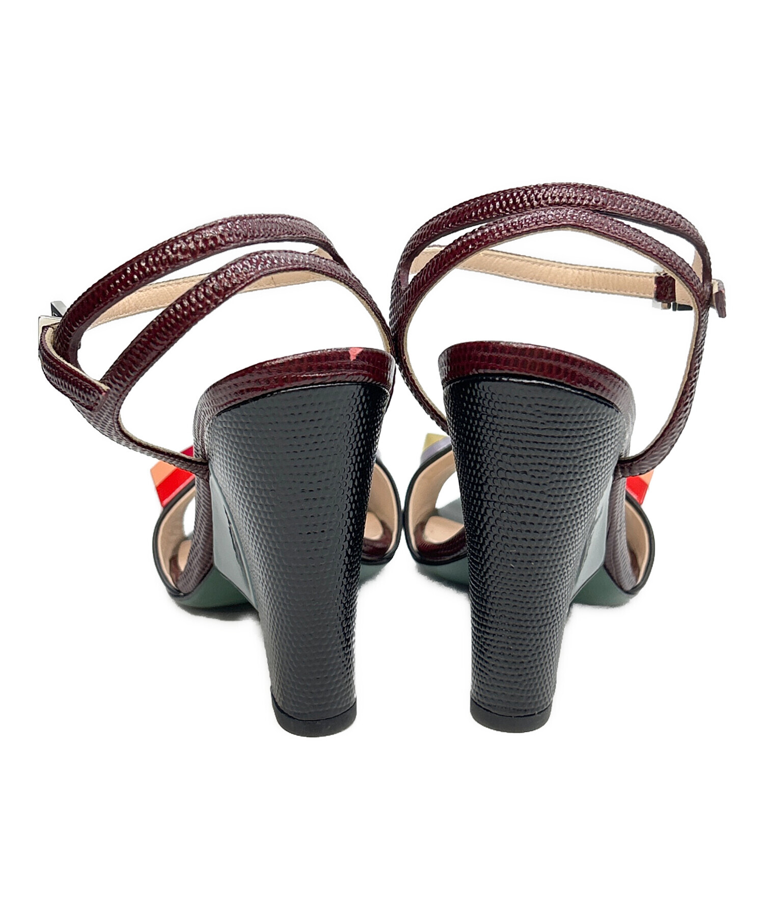 FENDI ☆ FFモチーフバックル ストラップサンダル 中古・古着通販】FENDI (フェンディ) スタッズサンダル サイズ:35