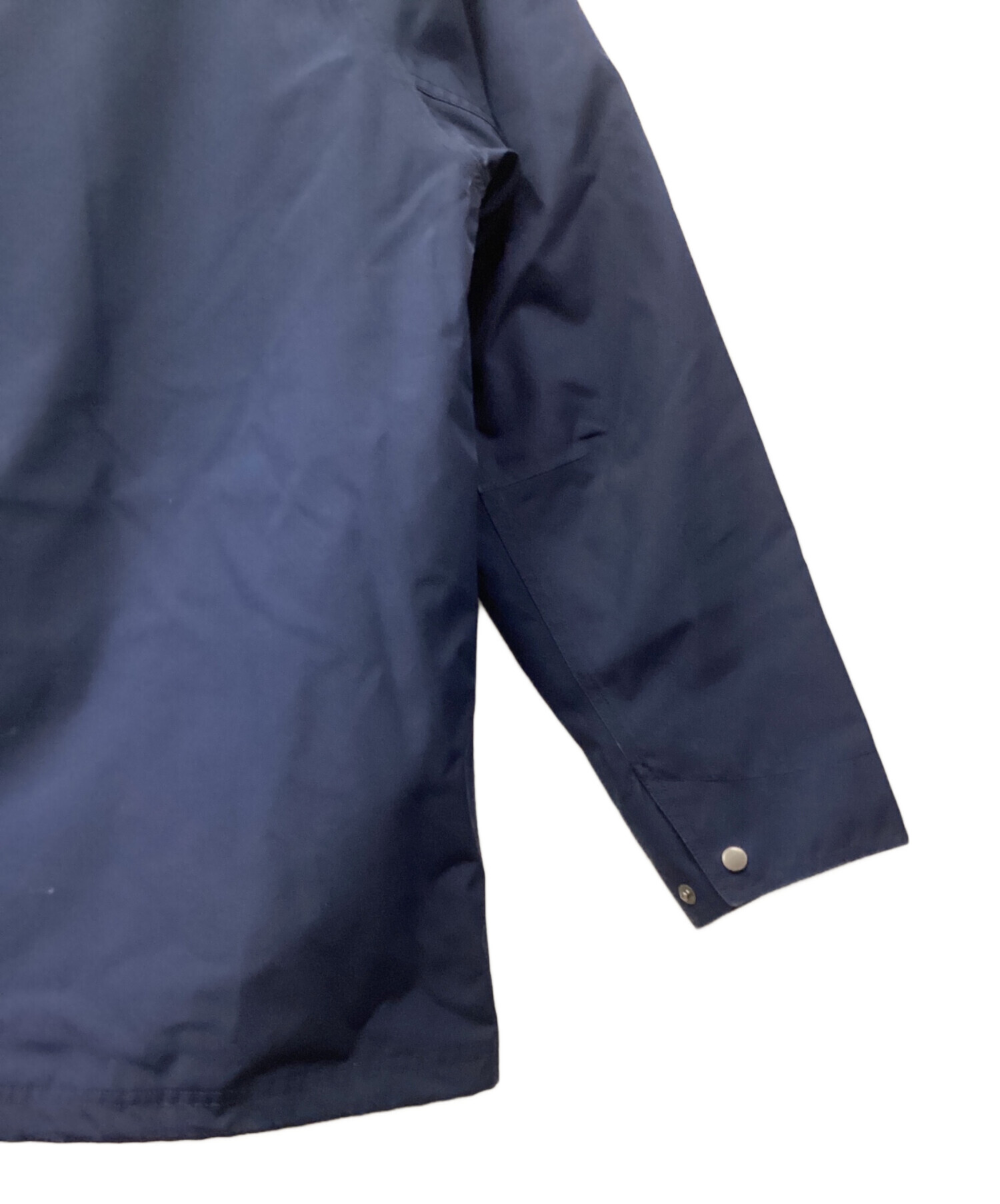 patagonia フロントポケット付き マウンテンパーカー 中古・古着通販】Patagonia (パタゴニア) マウンテンパーカー ネイビー