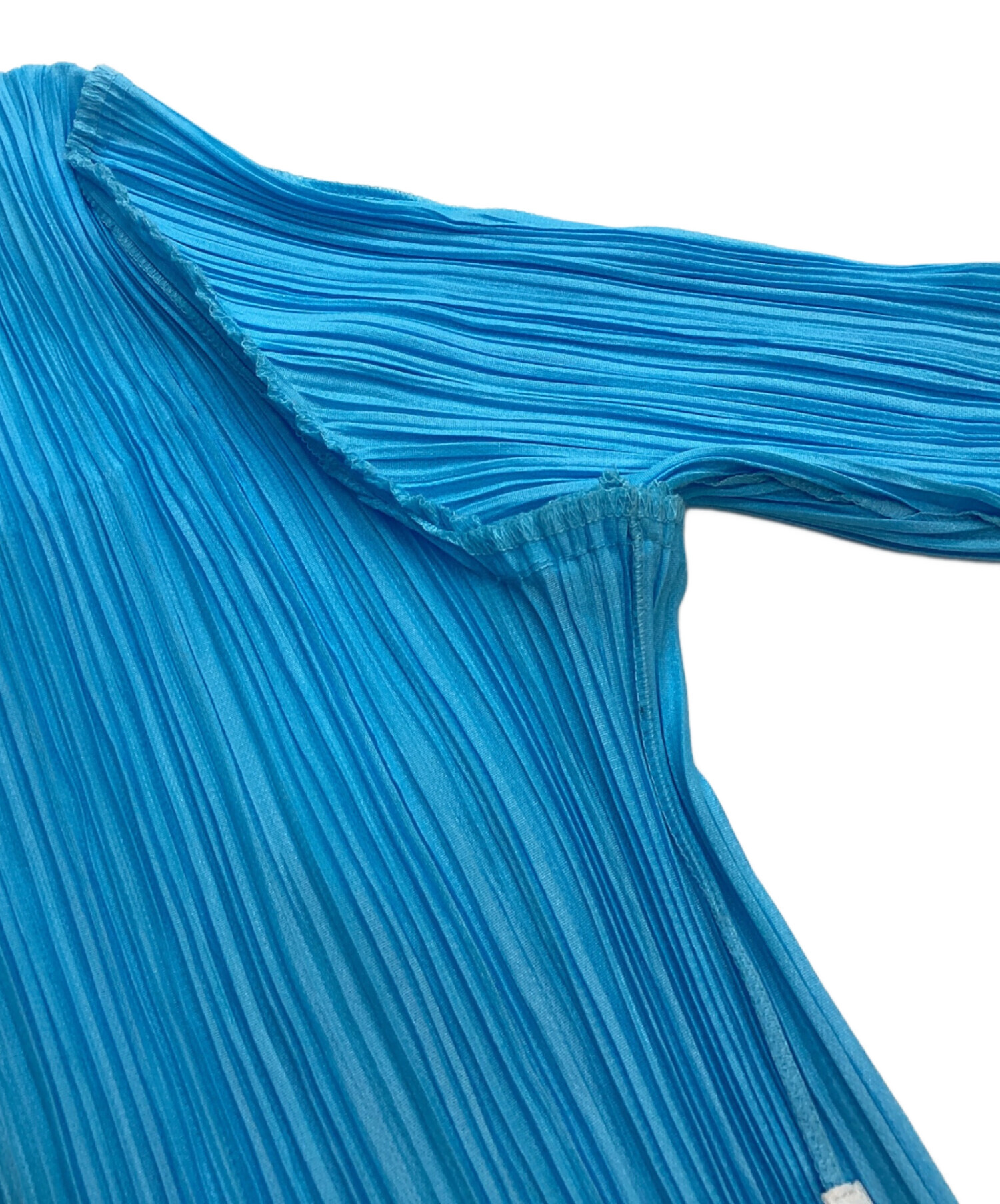 【週末値下げ　美品】pleats please シャツ　半袖　ブルー　サイズ3 中古・古着通販】PLEATS PLEASE (プリーツプリーズ) 半袖プリーツ