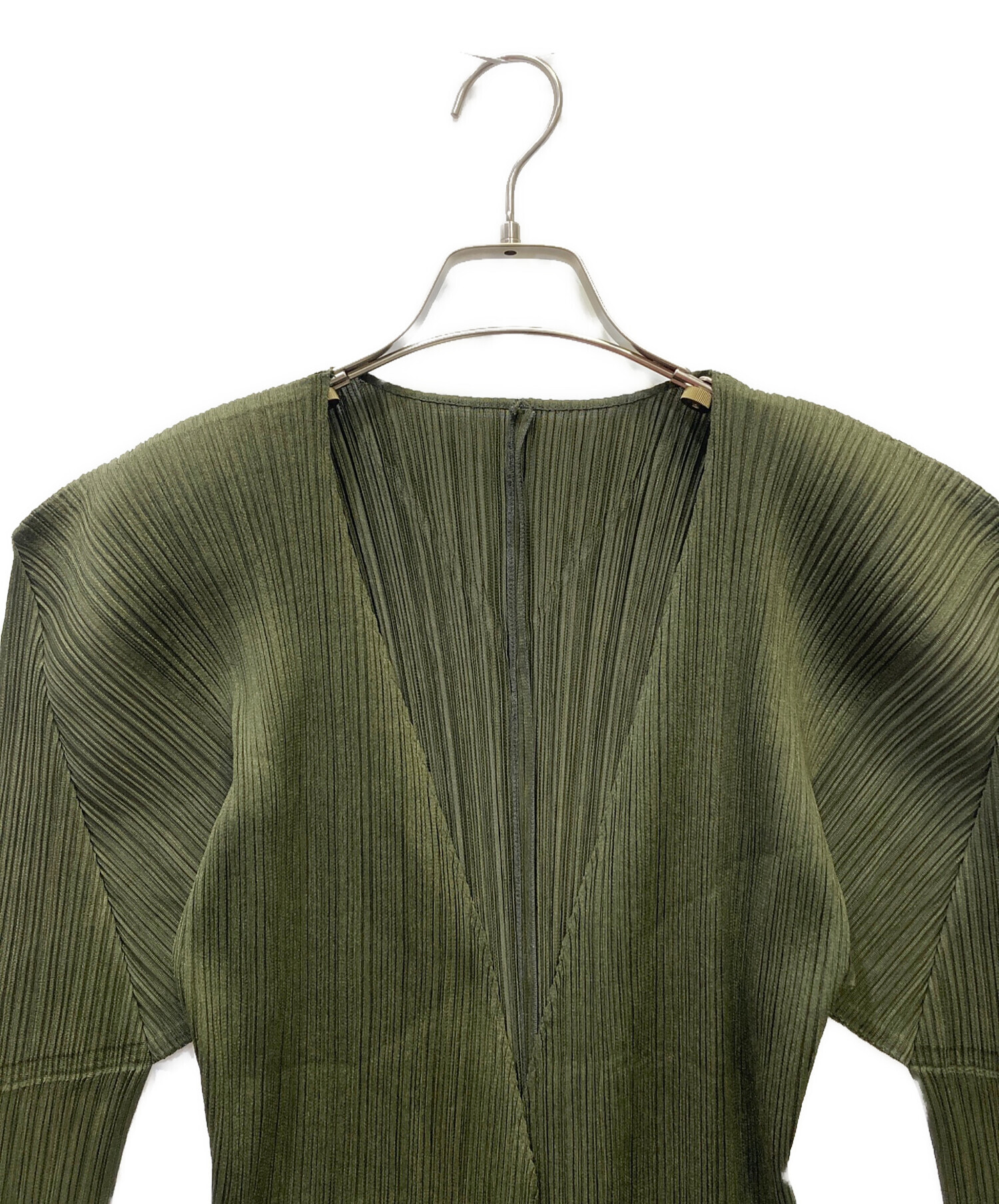 プリーツプリーズ　オリーブグリーン プリーツ 長袖カーディガン 中古・古着通販】PLEATS PLEASE (プリーツプリーズ) 薄手カーディガン