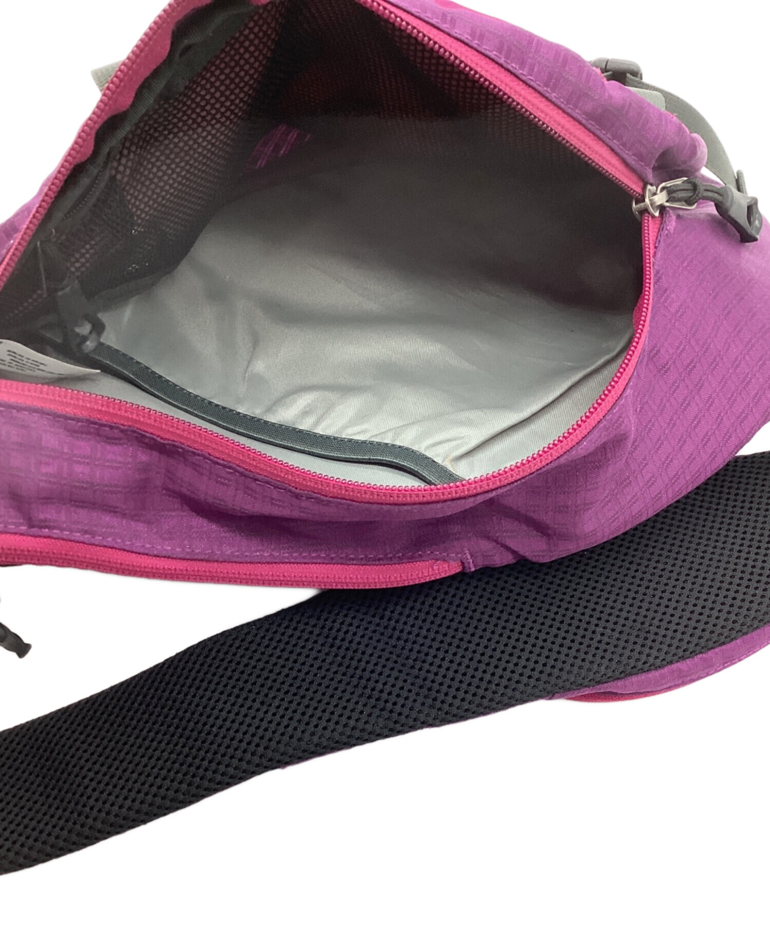 中古・古着通販】Patagonia (パタゴニア) スリングバッグ ピンク