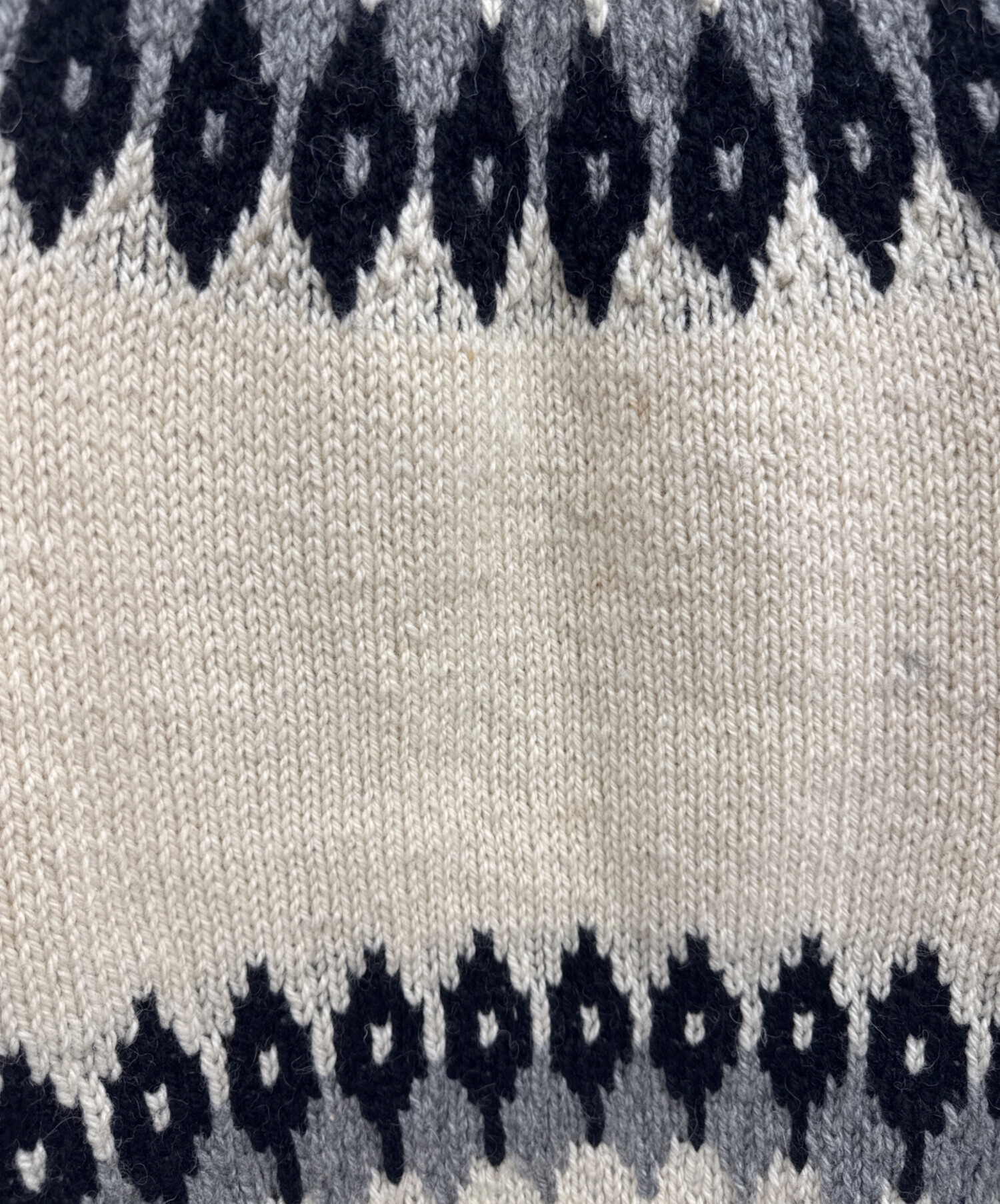 新品・未使用☆A BATHING APE ダズルカモ スヌード 新品・未使用☆A BATHING APE ダズルカモ スヌード SAINT