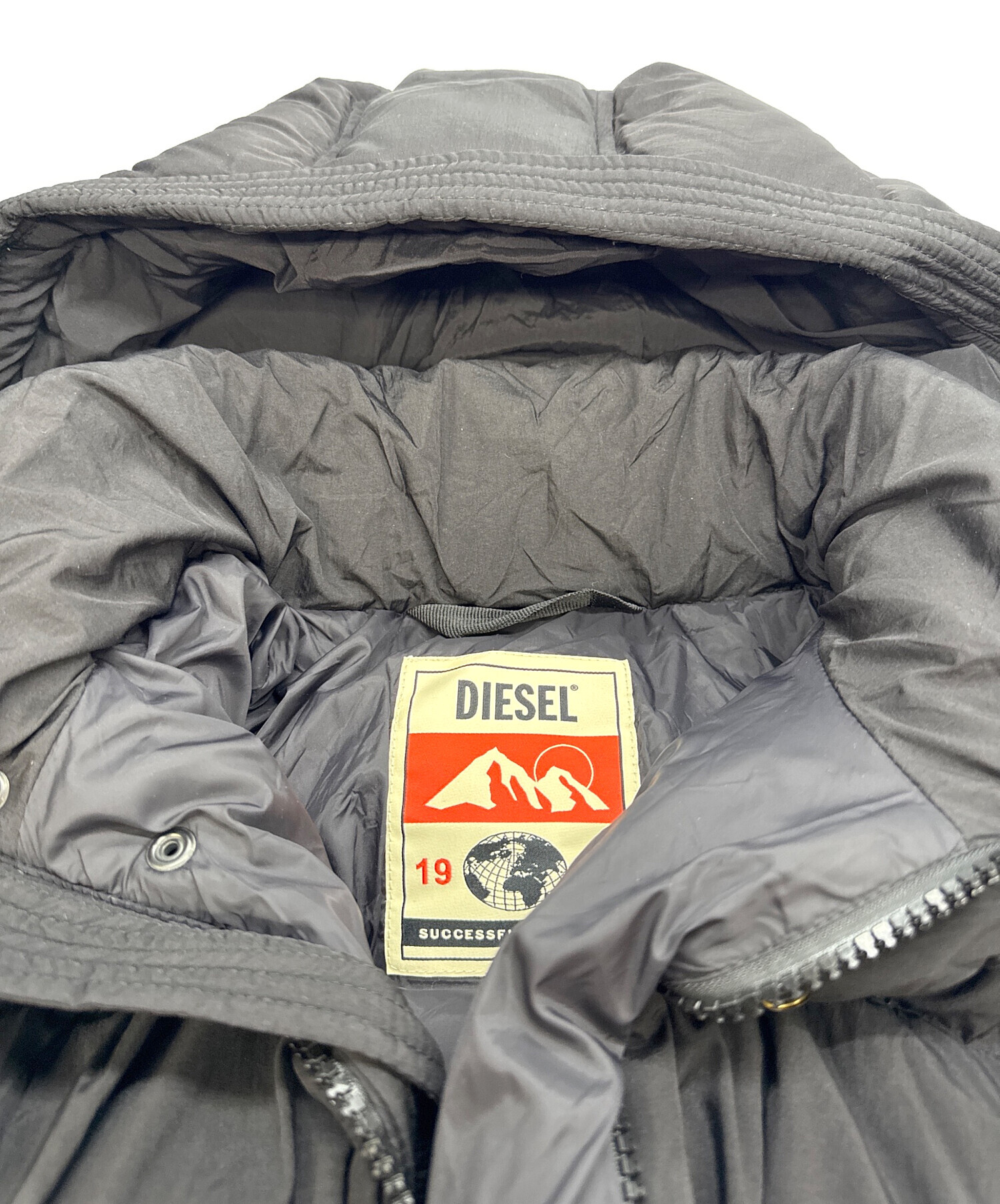中古・古着通販】DIESEL (ディーゼル) ダウンジャケット ブラック