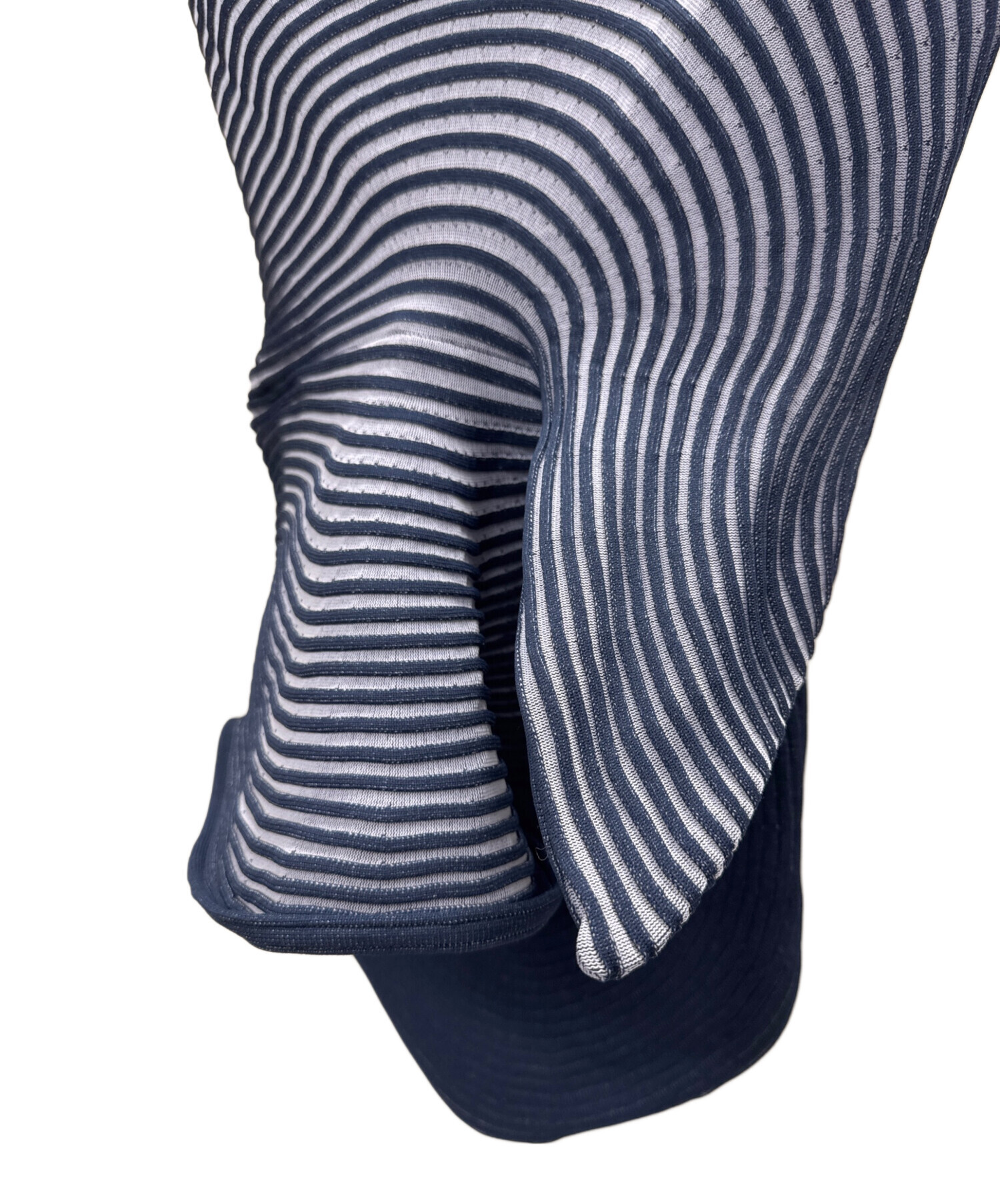 中古・古着通販】ISSEY MIYAKE (イッセイミヤケ) 変形トップス