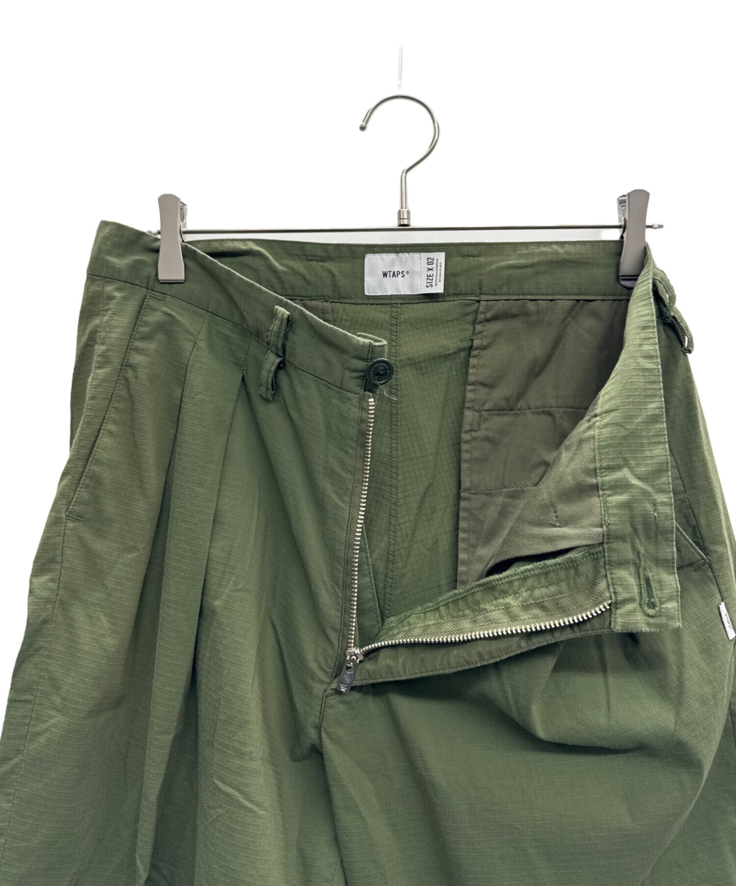 中古・古着通販】WTAPS (ダブルタップス) タックパンツ カーキ サイズ