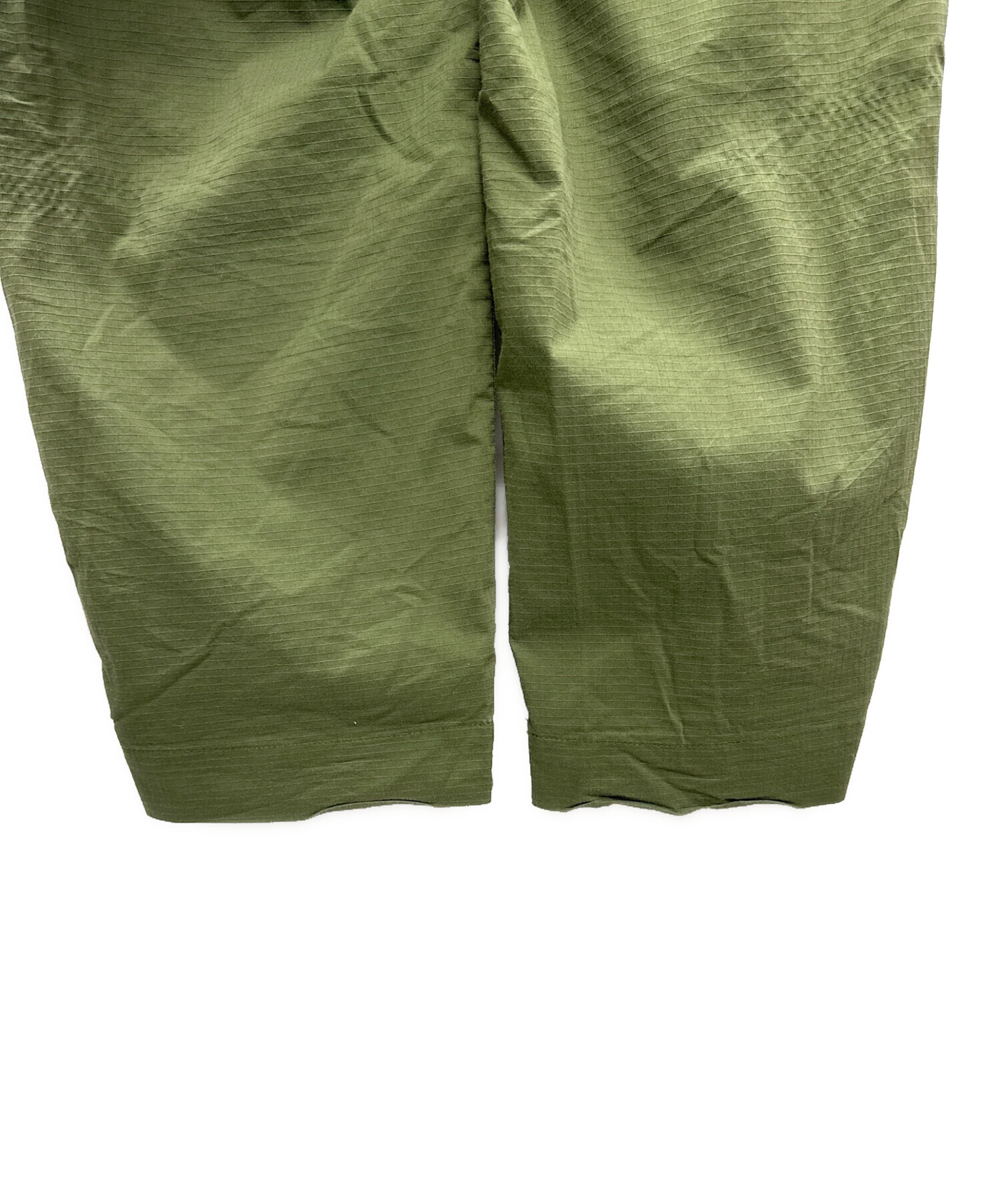 中古・古着通販】WTAPS (ダブルタップス) タックパンツ カーキ サイズ