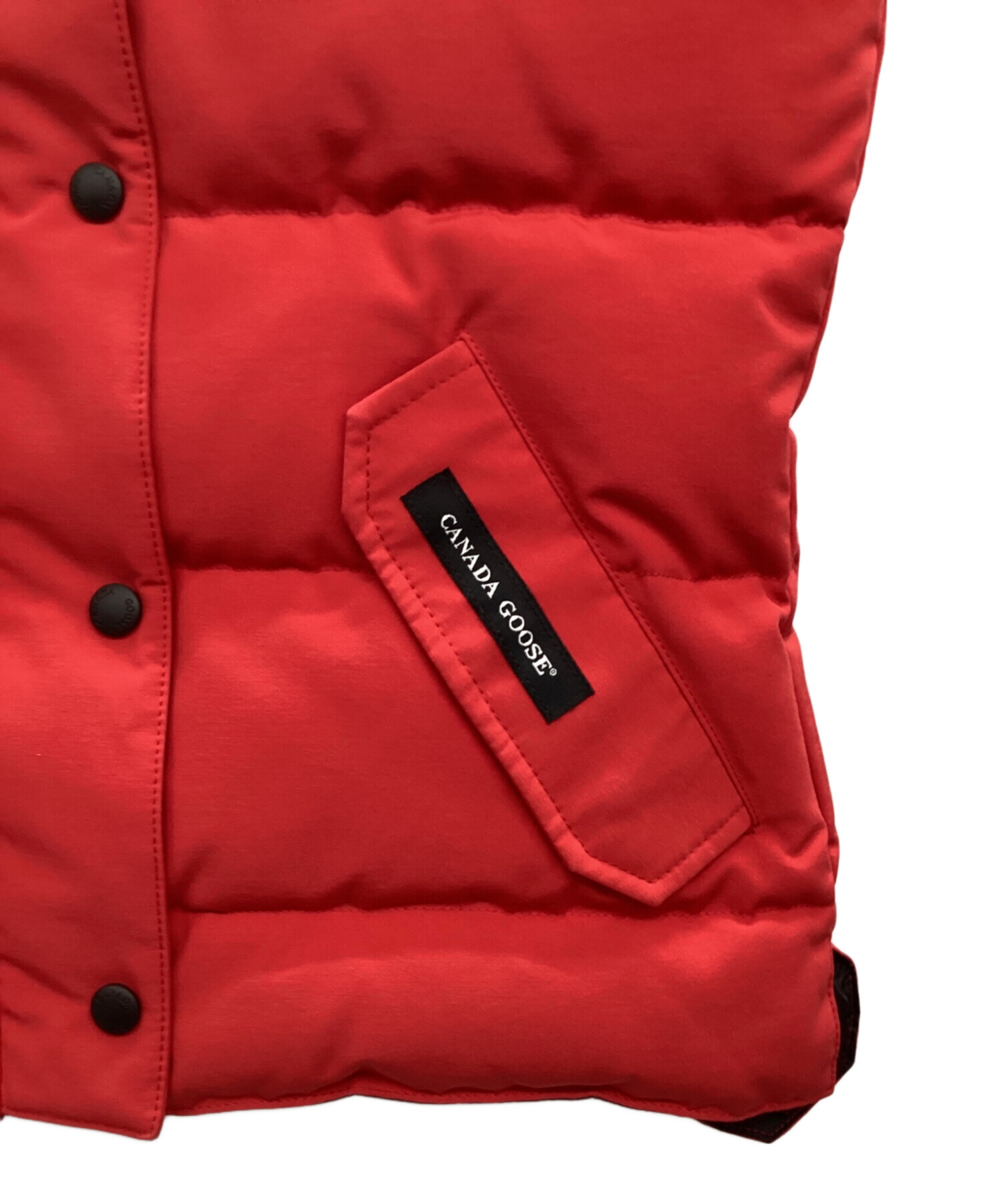 中古・古着通販】CANADA GOOSE (カナダグース) ダウンベスト レッド