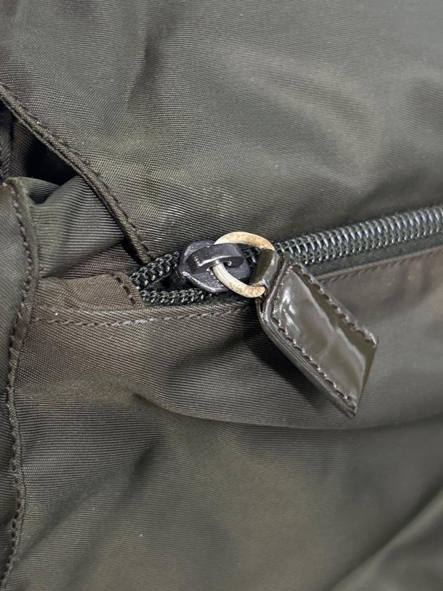 中古・古着通販】PRADA (プラダ) メッセンジャーバッグ カーキ