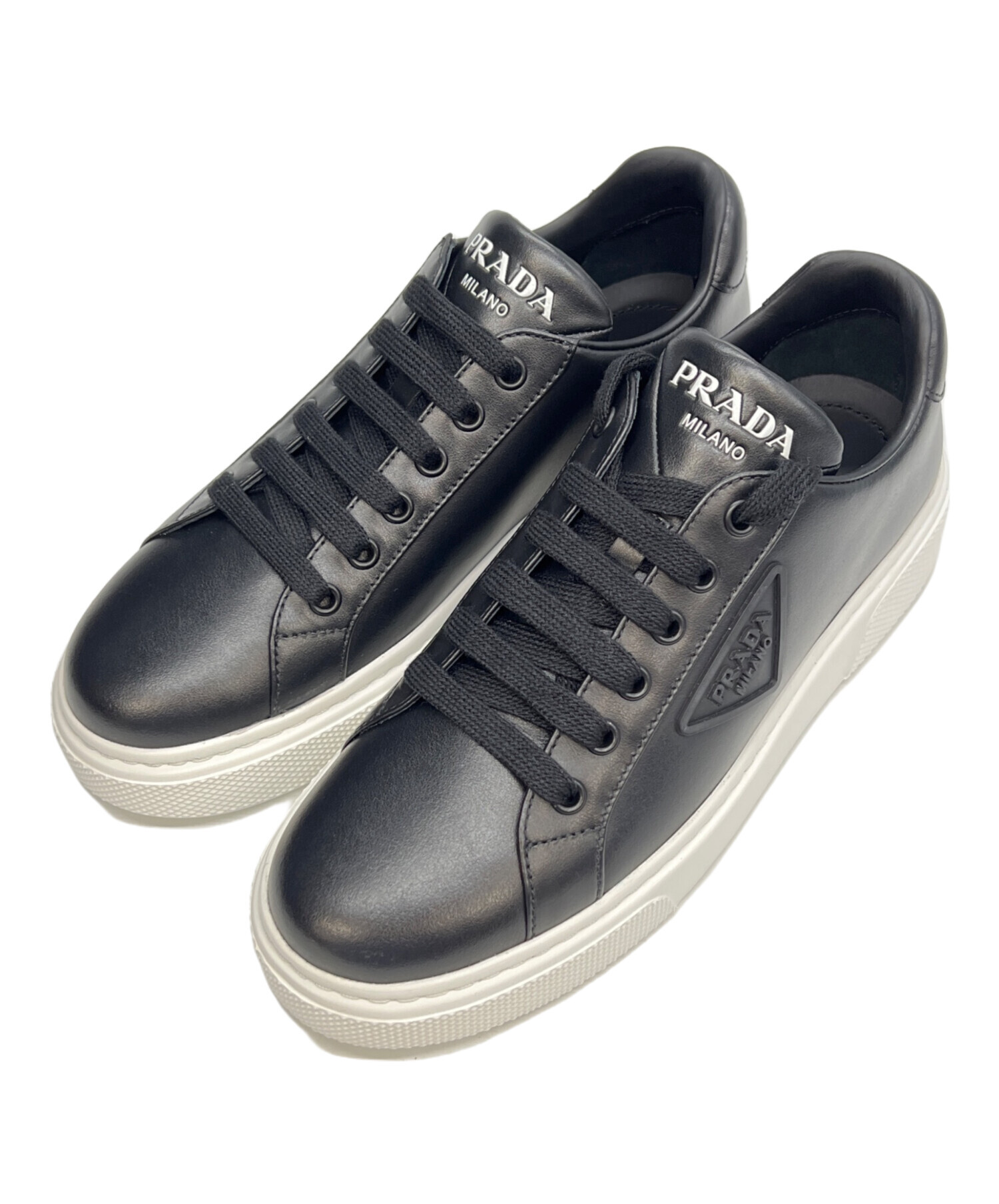 中古・古着通販】PRADA (プラダ) ローカットスニーカー ブラック