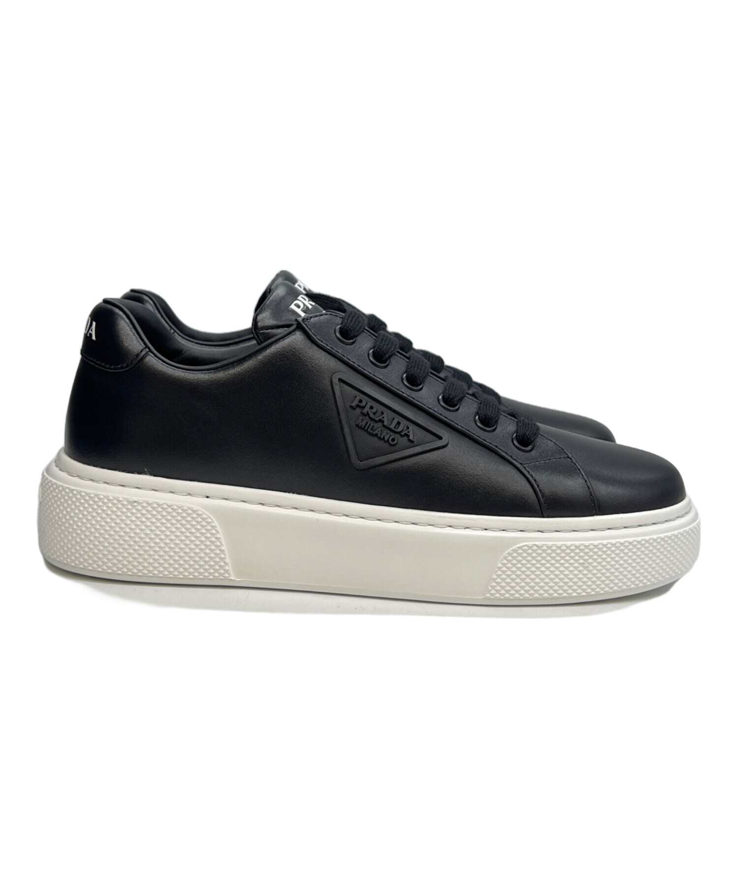 中古・古着通販】PRADA (プラダ) ローカットスニーカー ブラック