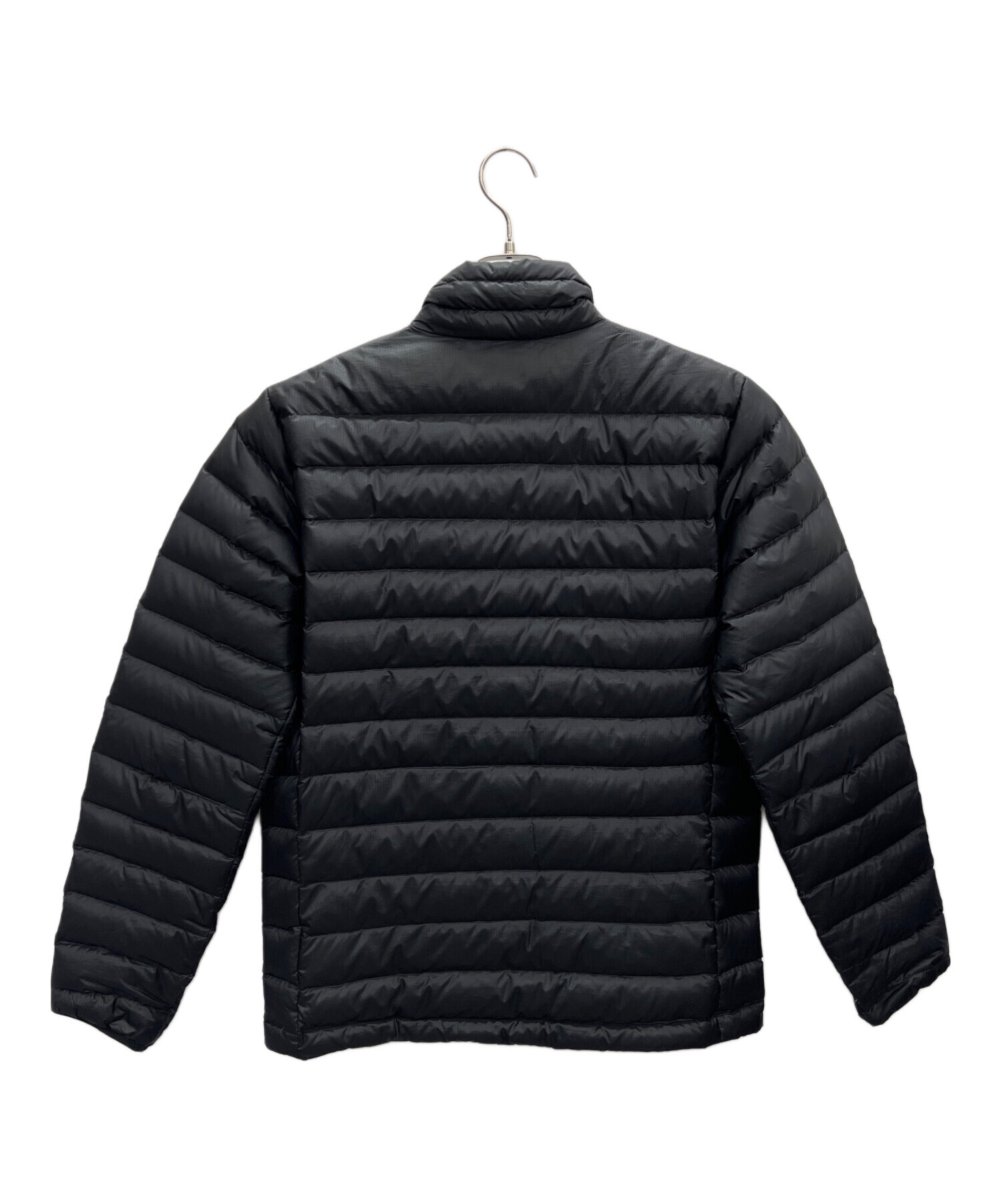 Patagonia 黒 ダウンジャケット フード付 size:M 中古・古着通販】Patagonia (パタゴニア) ダウンジャケット ブラック