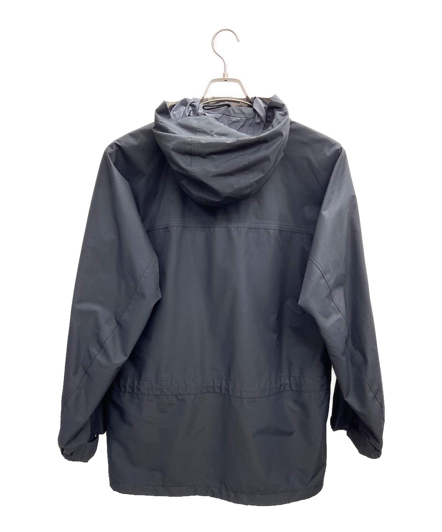 パタゴニアPatagoniaナイロンフードジャケットグレーMマウンテンパーカー 中古・古着通販】Patagonia (パタゴニア) マウンテンパーカー ブラック