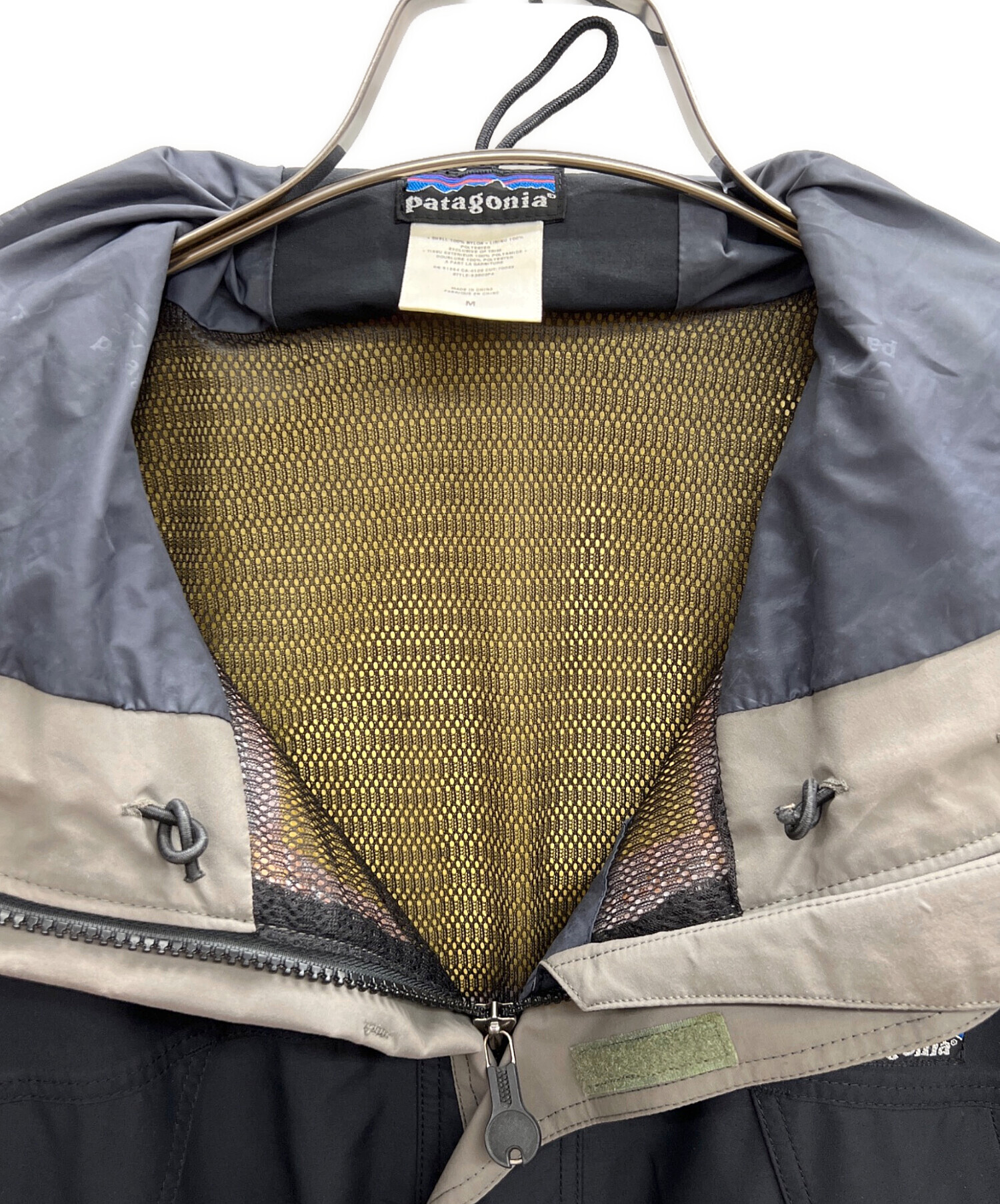中古・古着通販】Patagonia (パタゴニア) マウンテンパーカー ブラック