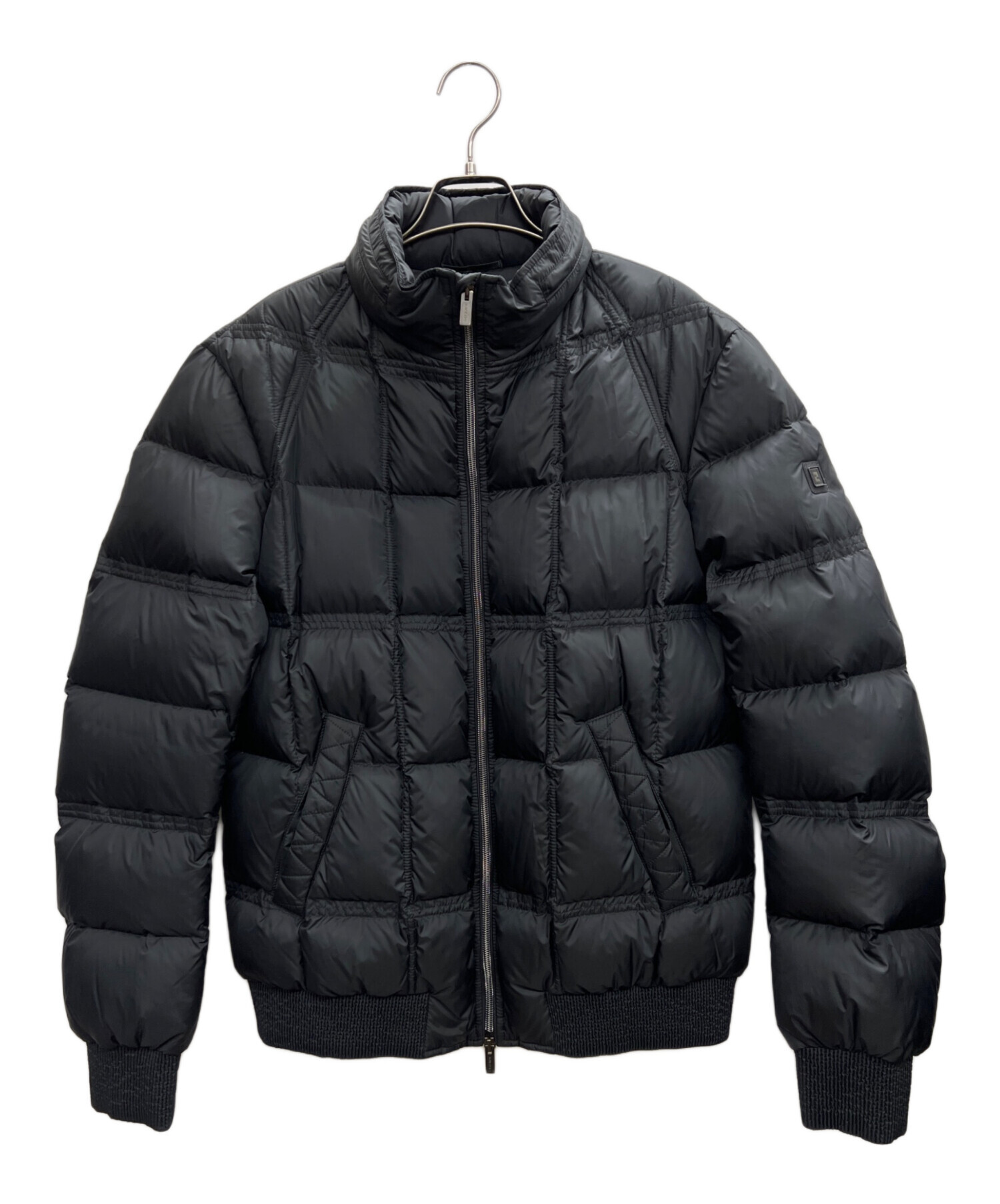 中古・古着通販】FENDI (フェンディ) ダウンジャケット ブラック