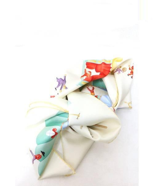 中古・古着通販】BVLGARI (ブルガリ) シルクスカーフ ホワイト 未使用