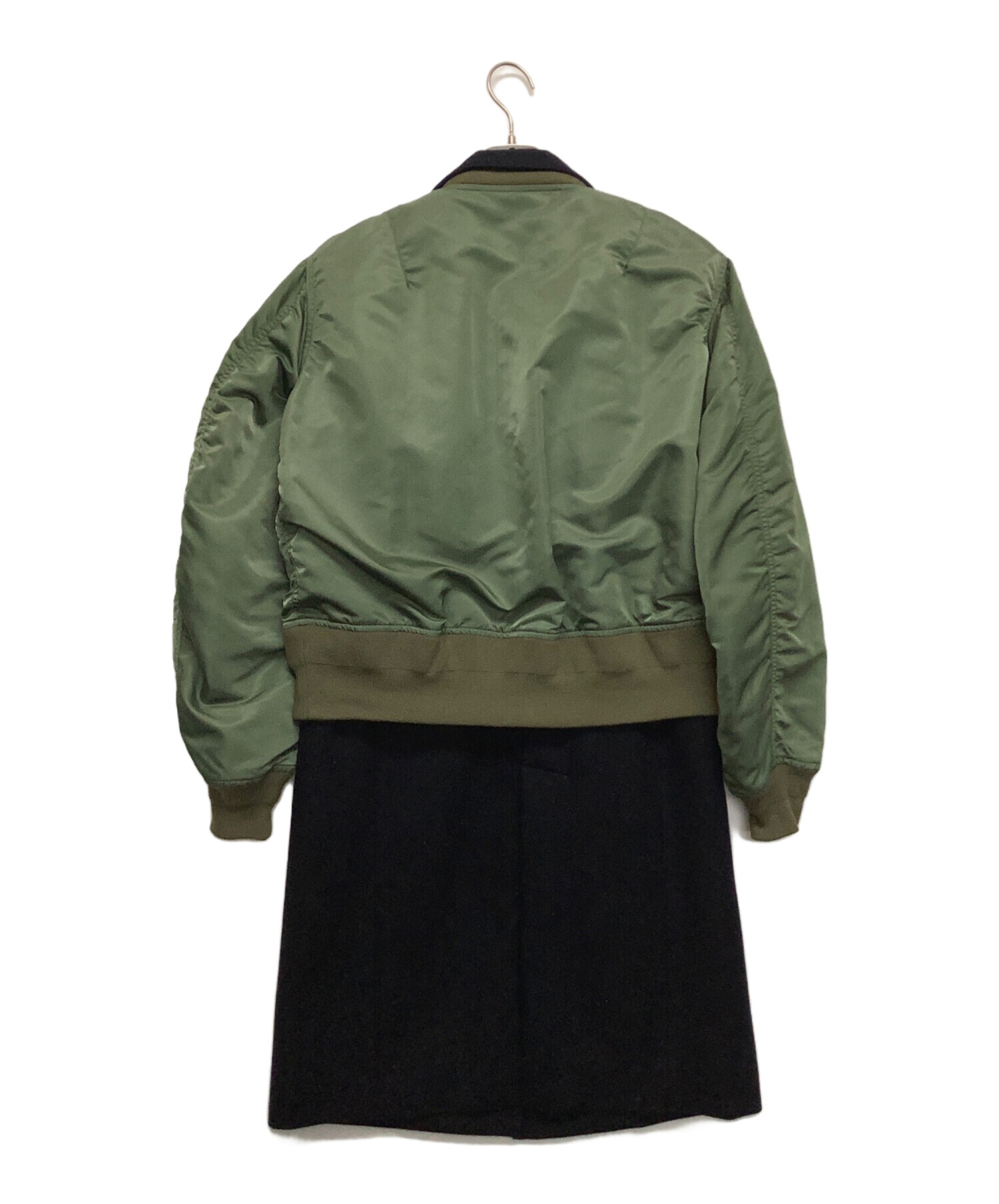 大人気！Nike x sacai ロングコート オリーブグリーン　Mサイズ 大人気！Nike x sacai ロングコート オリーブグリーン Mサイズ