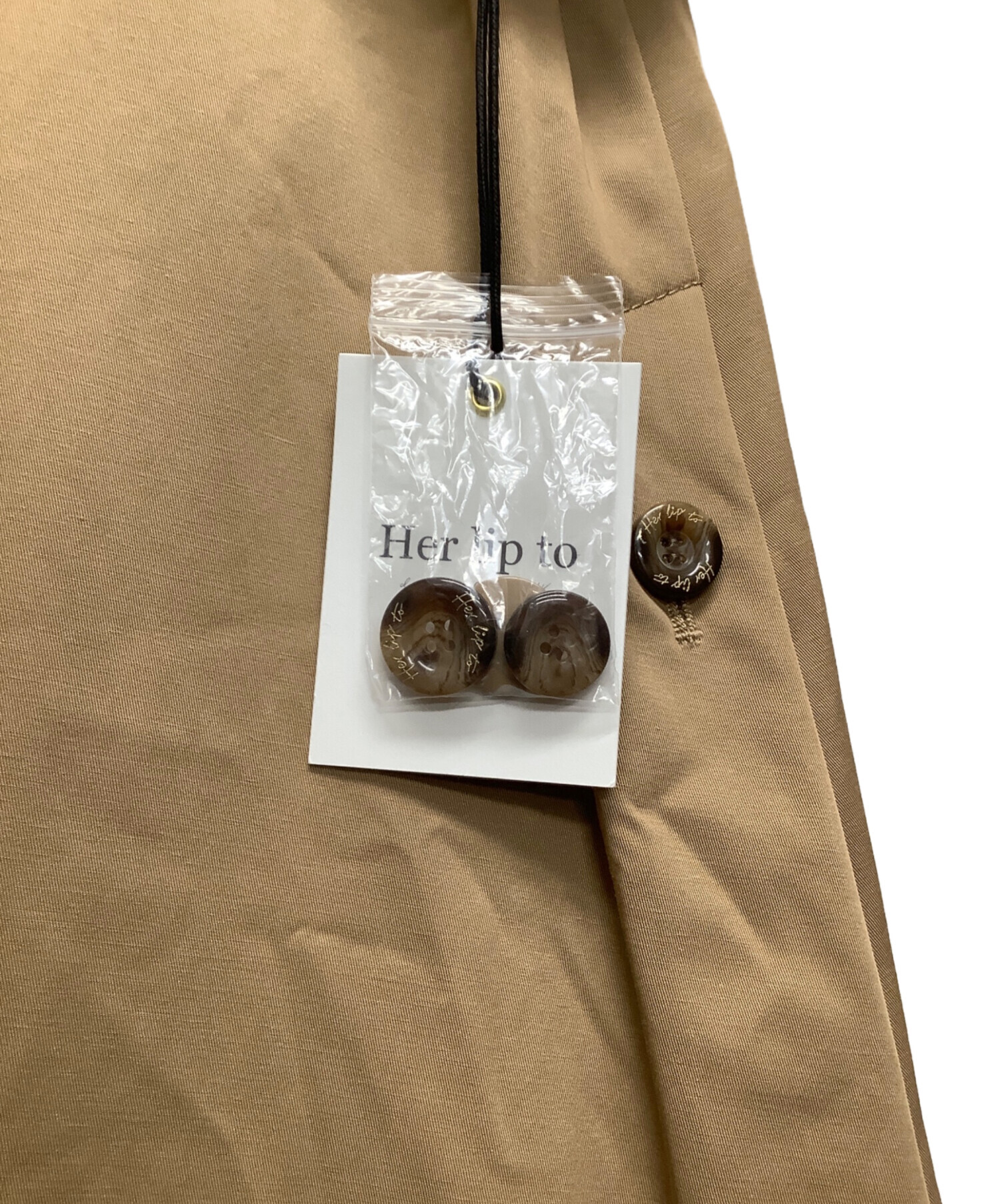 中古・古着通販】HER LIP TO (ハーリップトゥ) トレンチコート