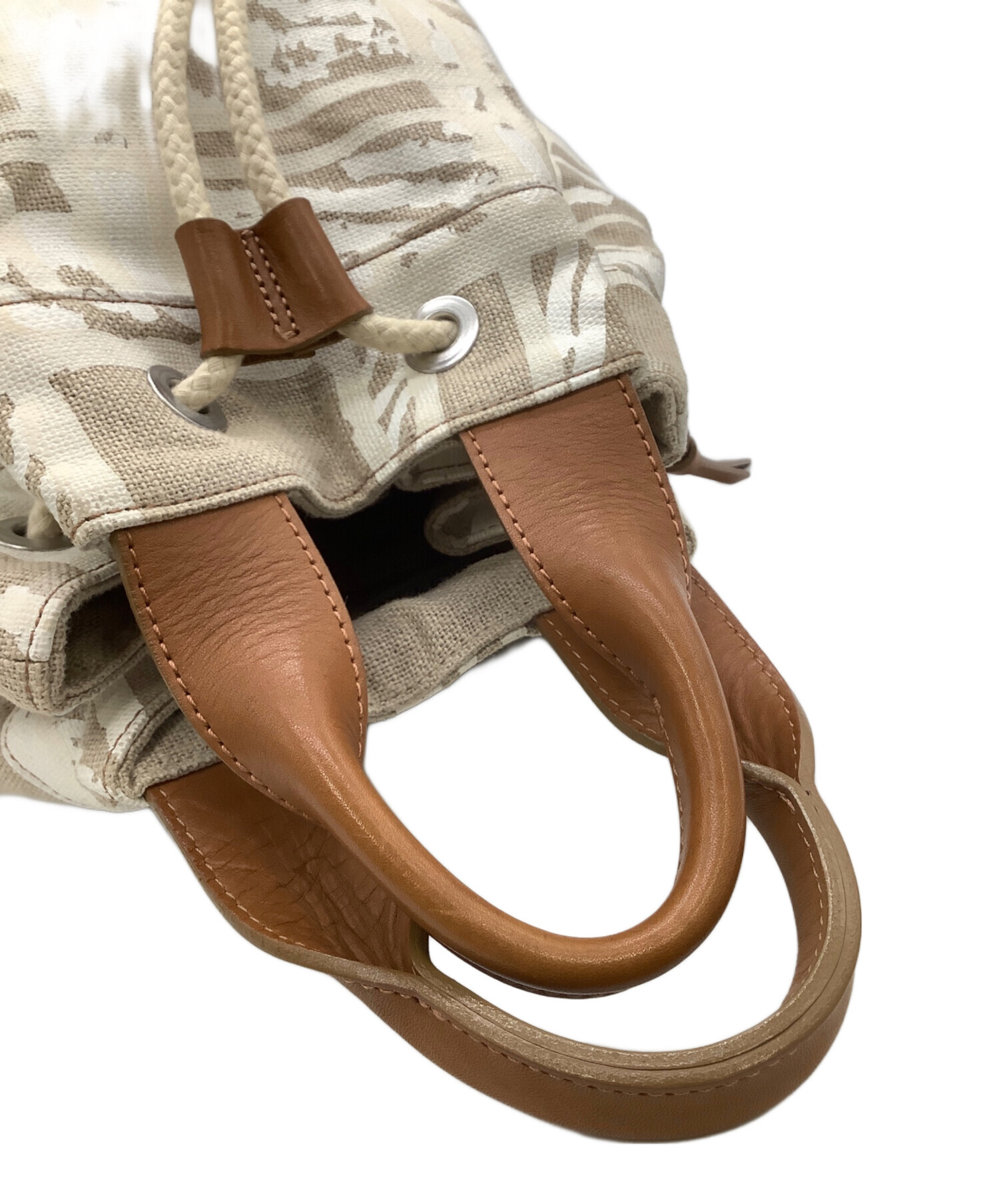 美品 ヴィヴィアンウエストウッド リュックサック 巾着型 本革 ベロア 保存袋 中古・古着通販】Vivienne Westwood (ヴィヴィアンウエストウッド