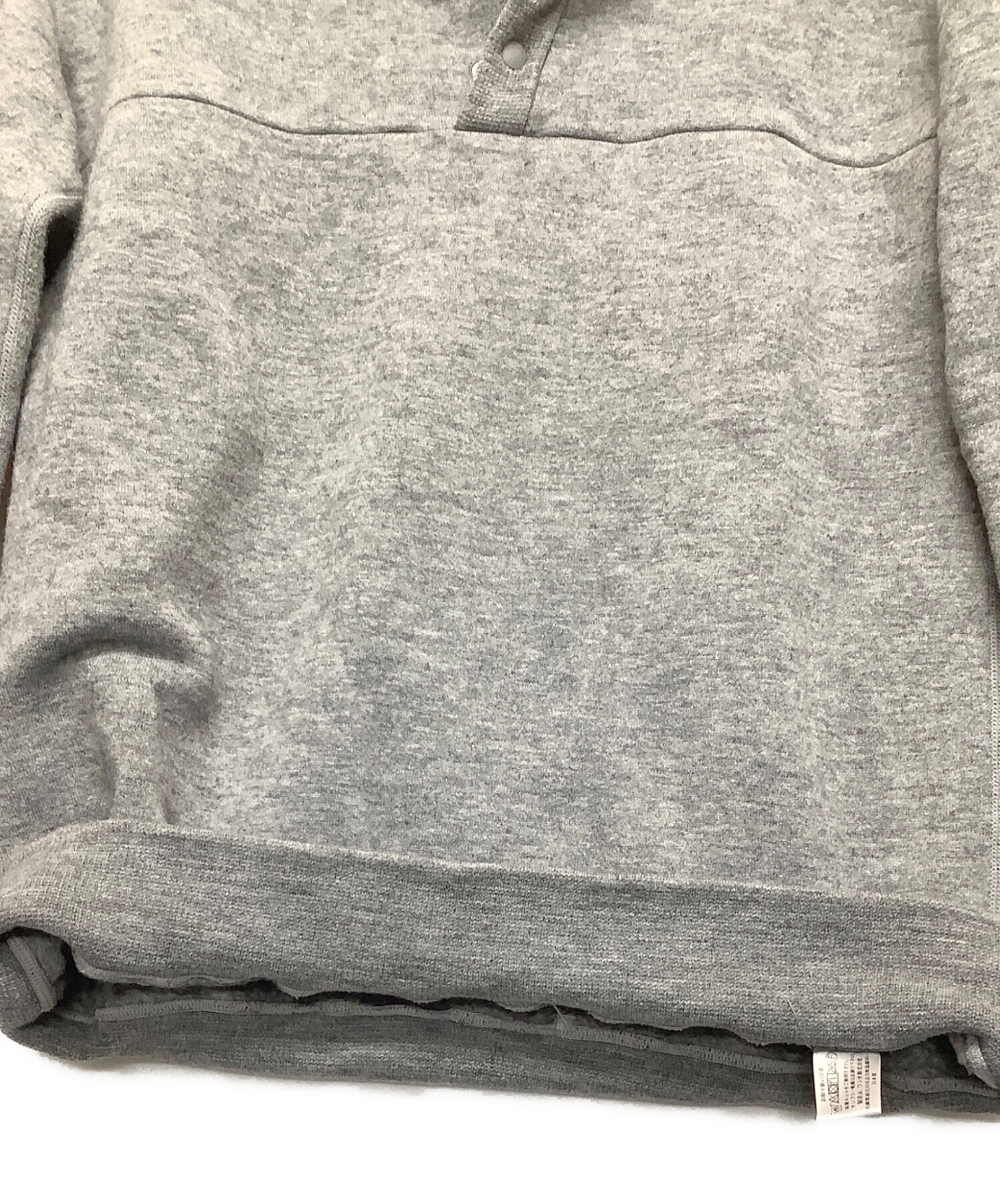 中古・古着通販】YETINA (イエティナ) スナッププルオーバー グレー 