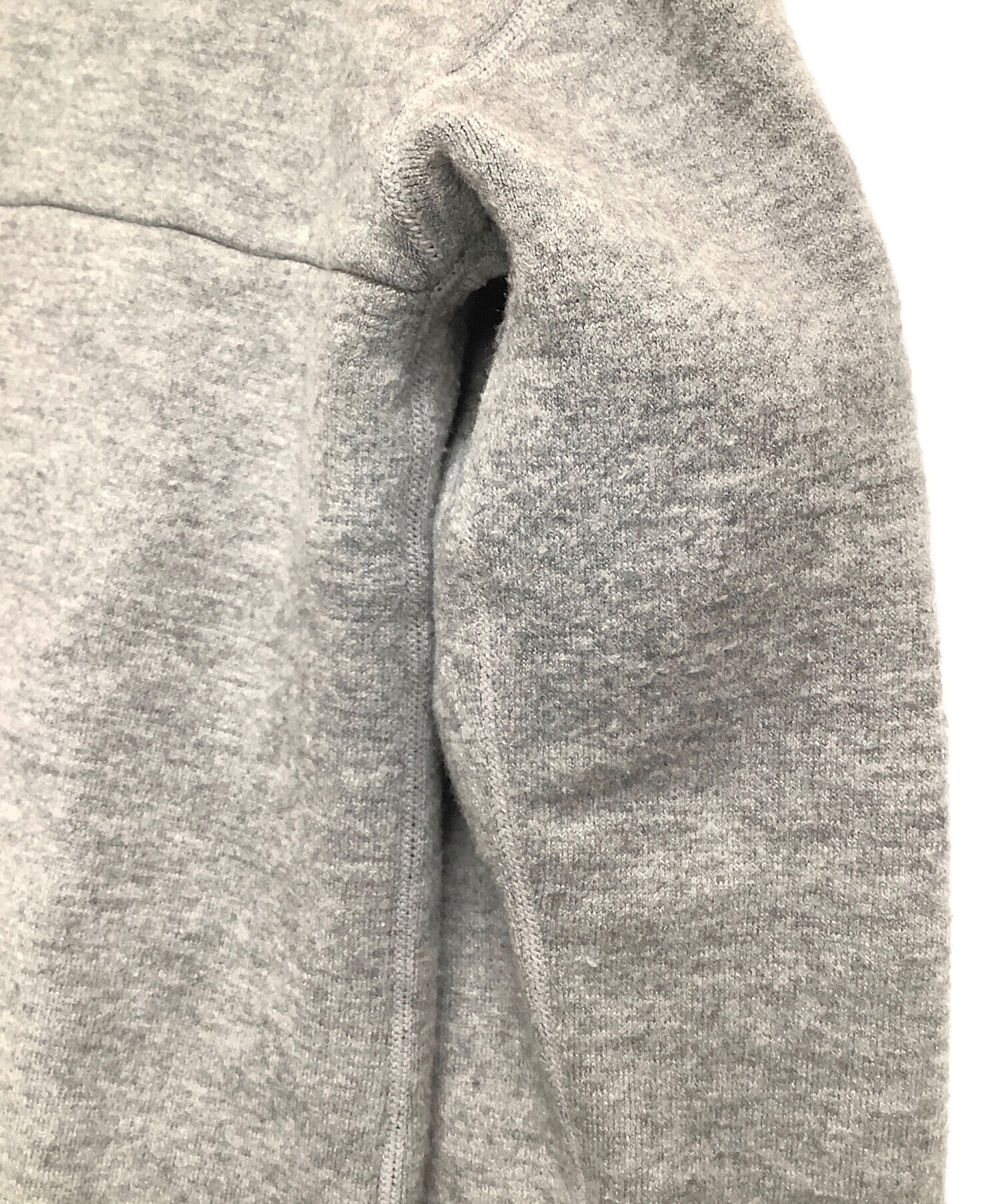 中古・古着通販】YETINA (イエティナ) スナッププルオーバー グレー 