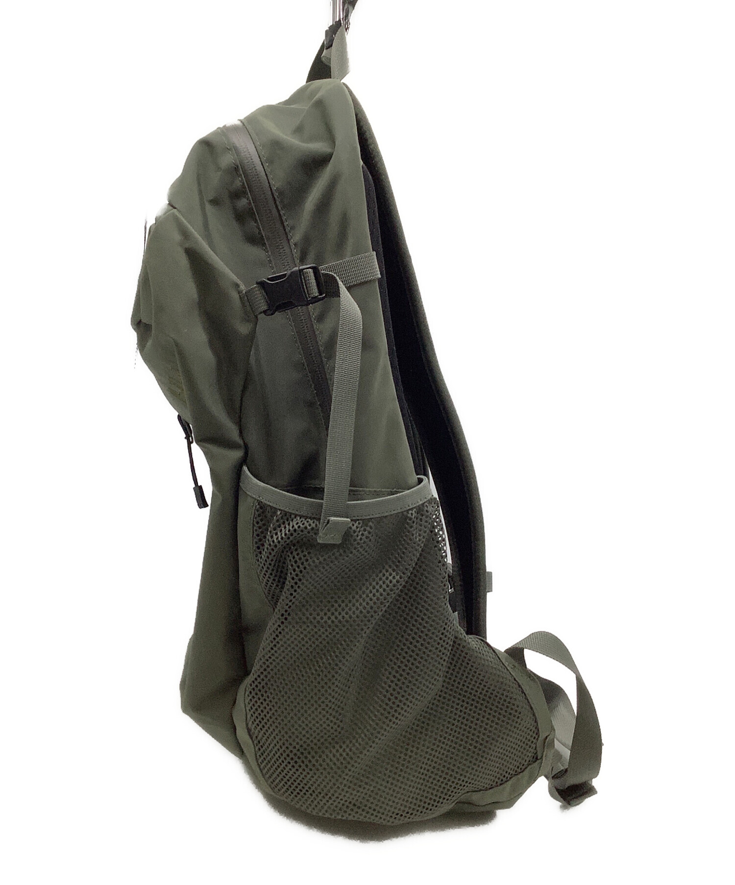 中古・古着通販】HELLY HANSEN (ヘリーハンセン) バックパック カーキ 