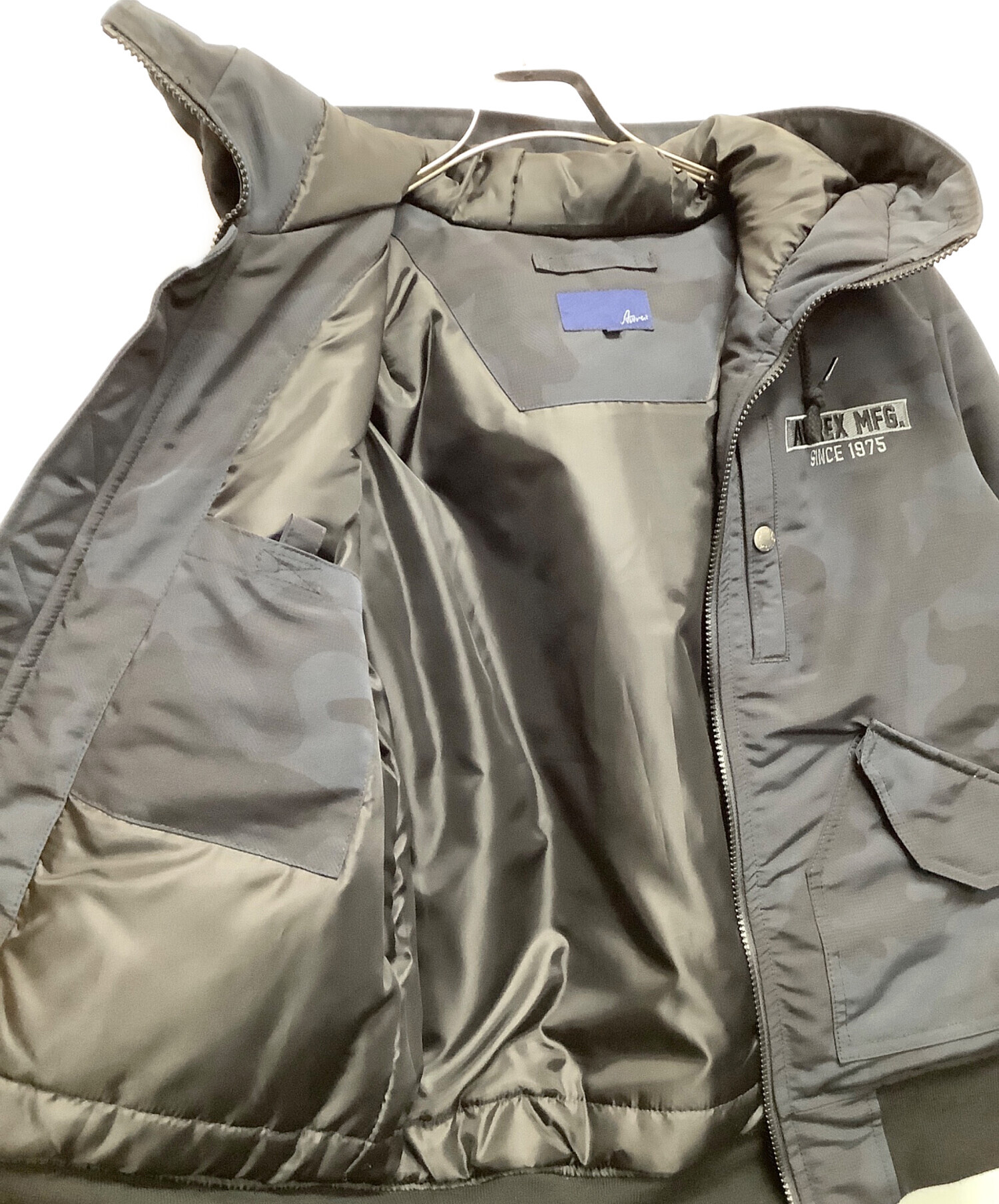 中古・古着通販】AVIREX (アヴィレックス) ダウンジャケット ネイビー 