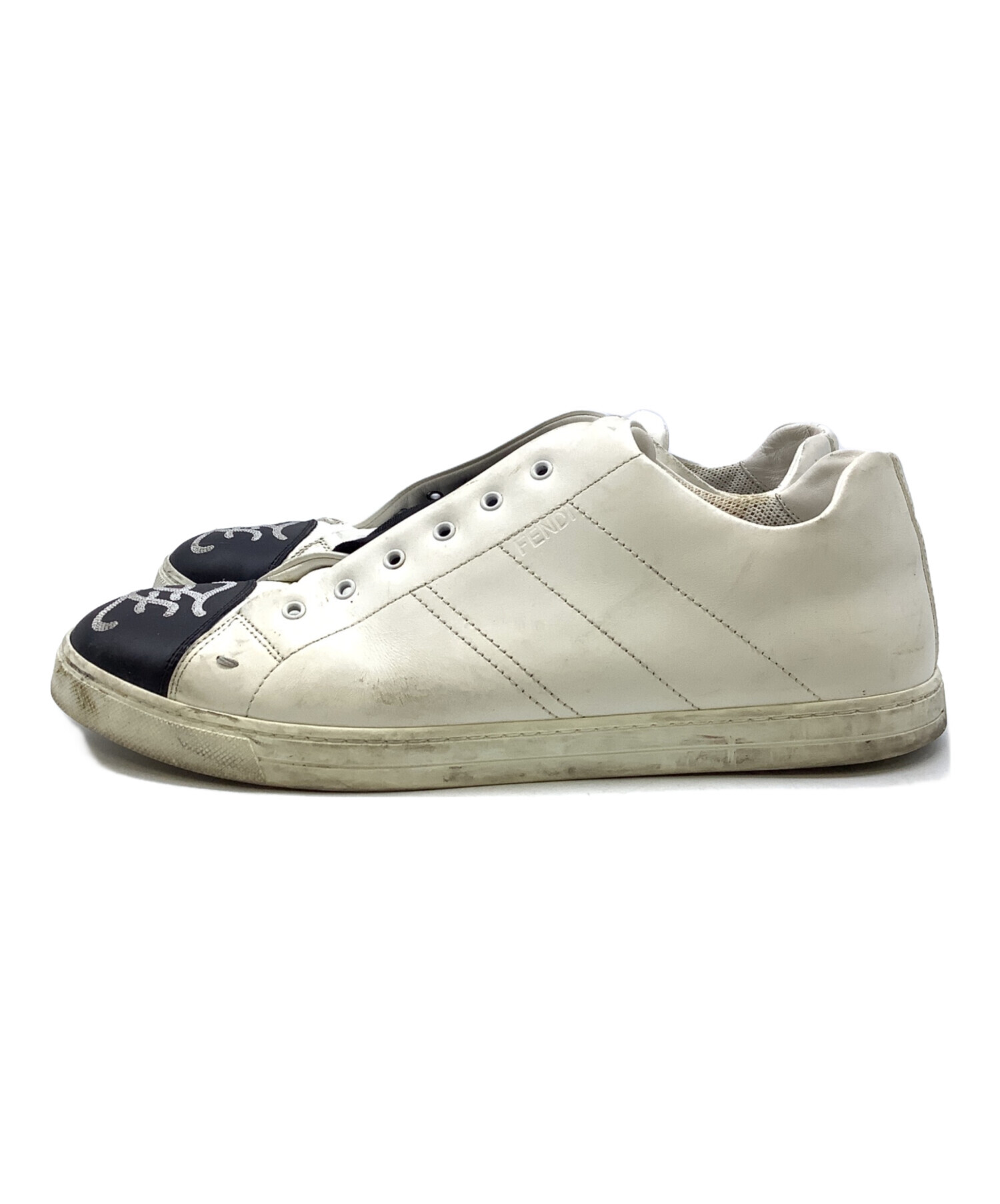 中古・古着通販】FENDI (フェンディ) スリッポン ホワイト サイズ:9 